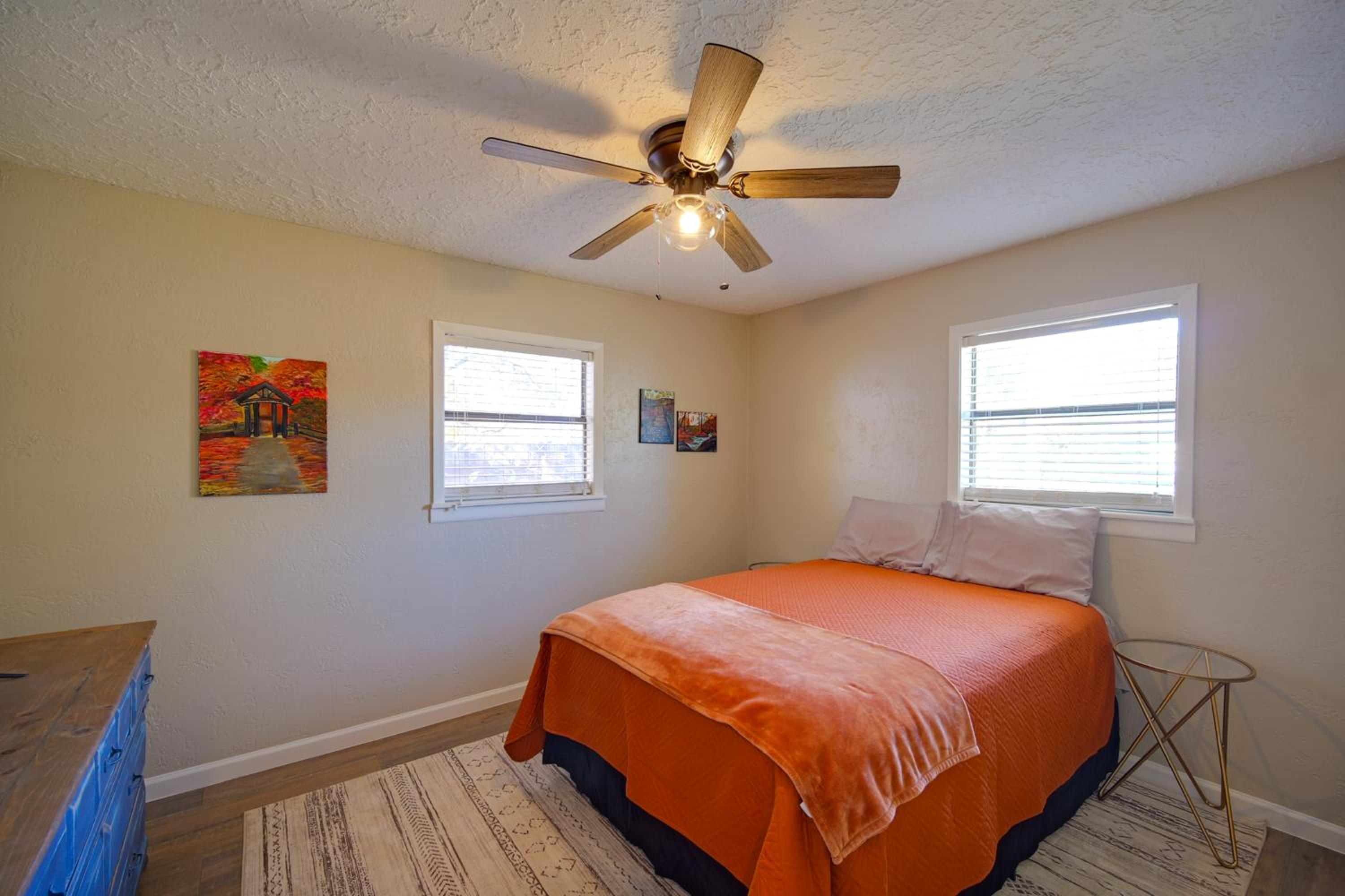 1 Mi to ENMU Portales Family Home with Yard!