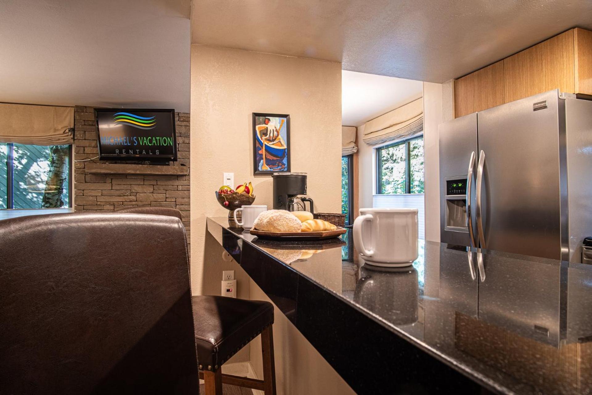 SV139 - Walk to Lifts & Town - Hot Tub & Pool
