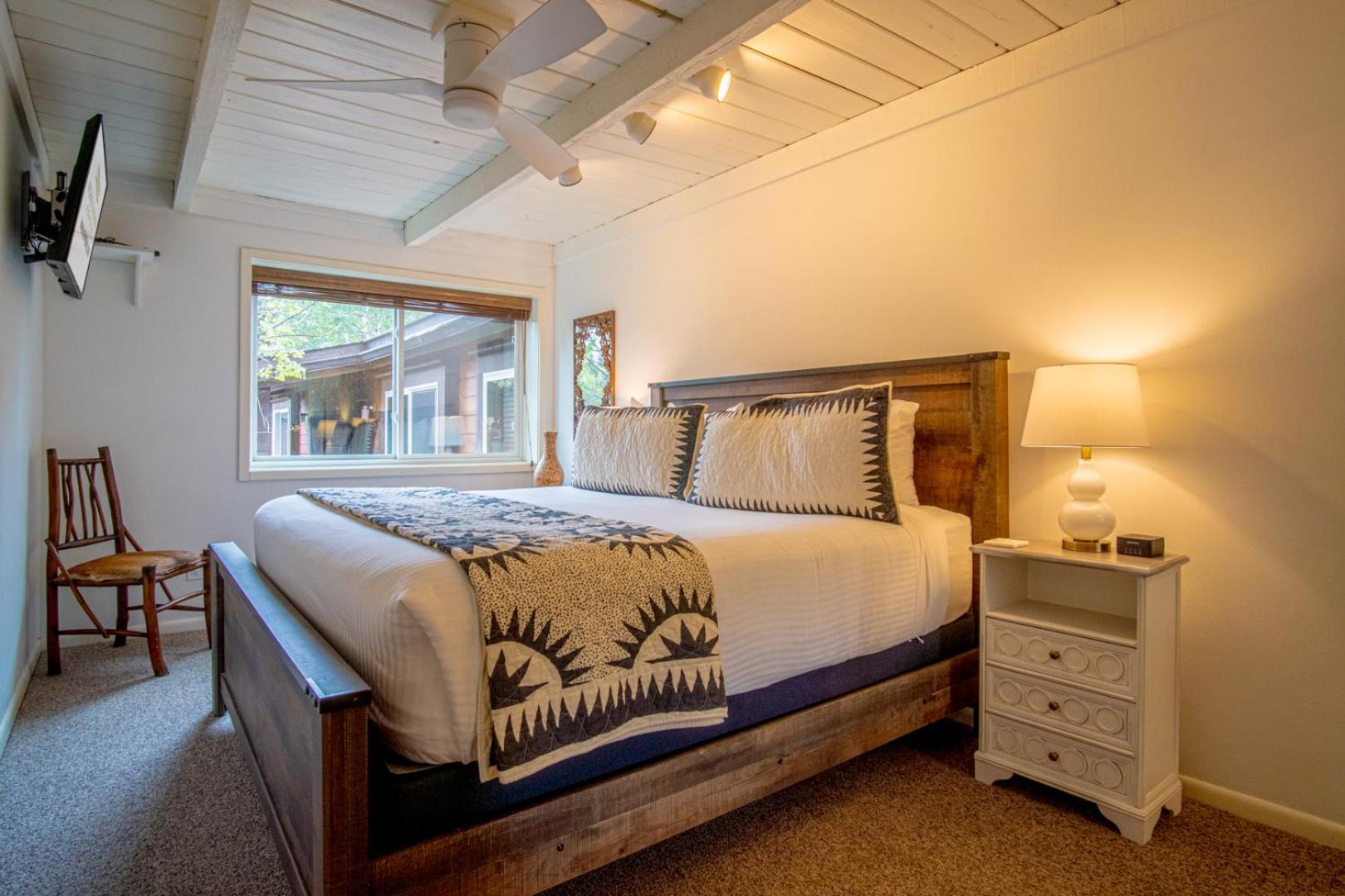 Atelier Allure - 2BD Mountain View + FREE Resort Amenities