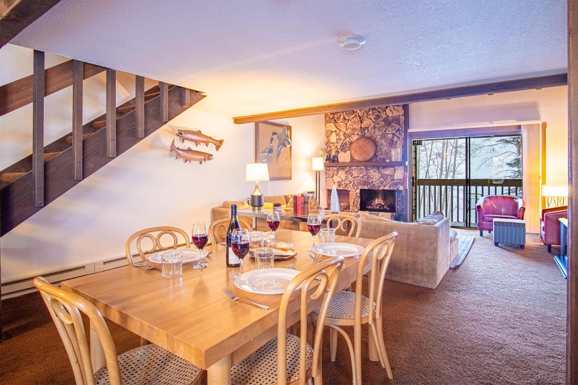 Snow Creek 1553 - Ski-in/Ski-out + Pool & Hot Tub