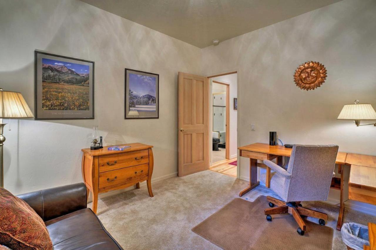 Grand Hailey Home by Big Wood River and Sun Valley! is located in Hailey