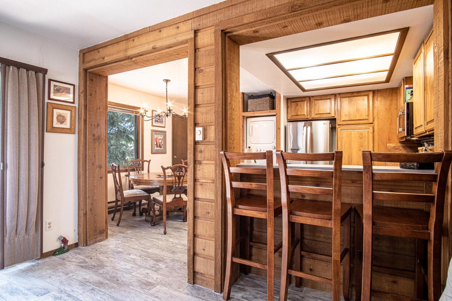 Elkhorn Bluff Condo with Community & Resort Amenities