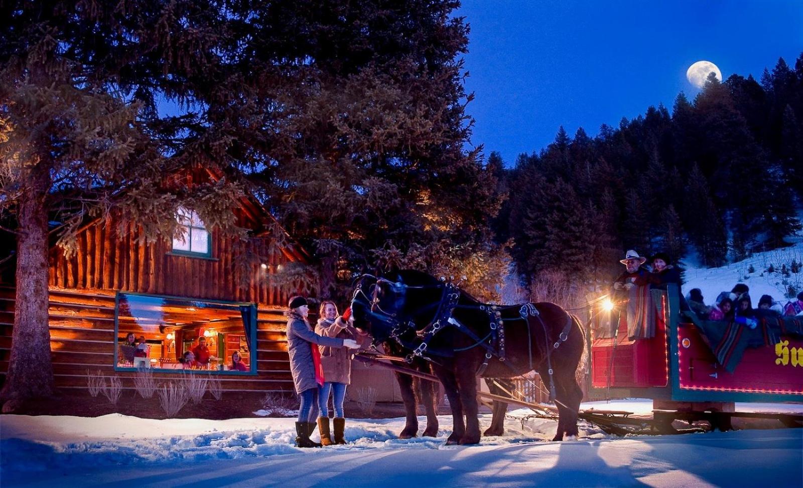 Snow Creek 1553 - Ski-in/Ski-out + Pool & Hot Tub