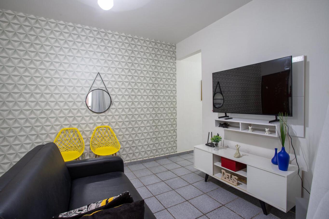 Apto Pet Friendly com Garagem na Enseada Azul