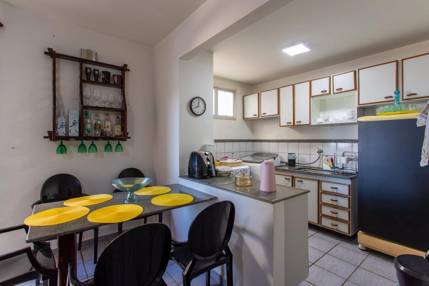 Apto Pet Friendly com Garagem na Enseada Azul