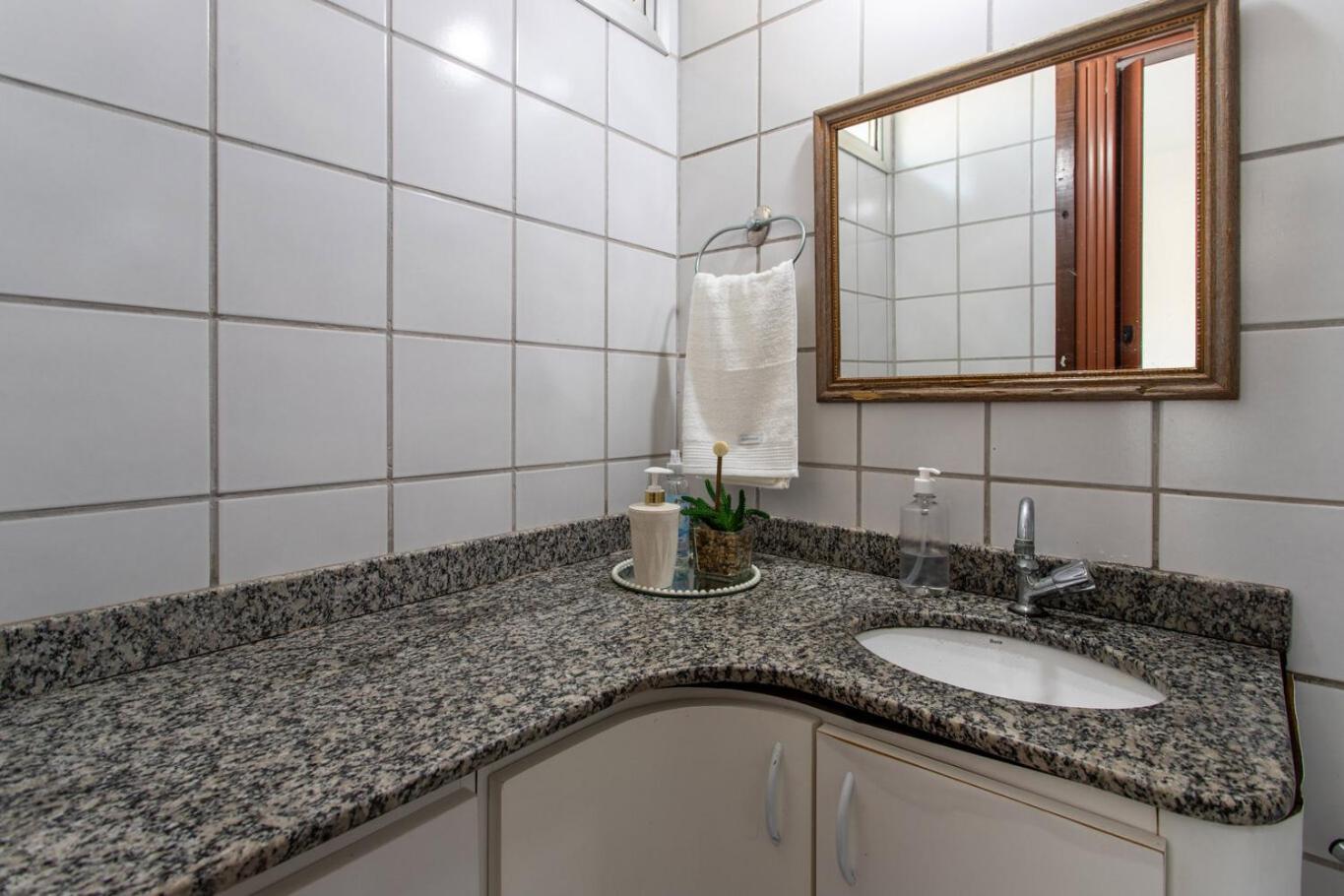 Apto Pet Friendly com Garagem na Enseada Azul