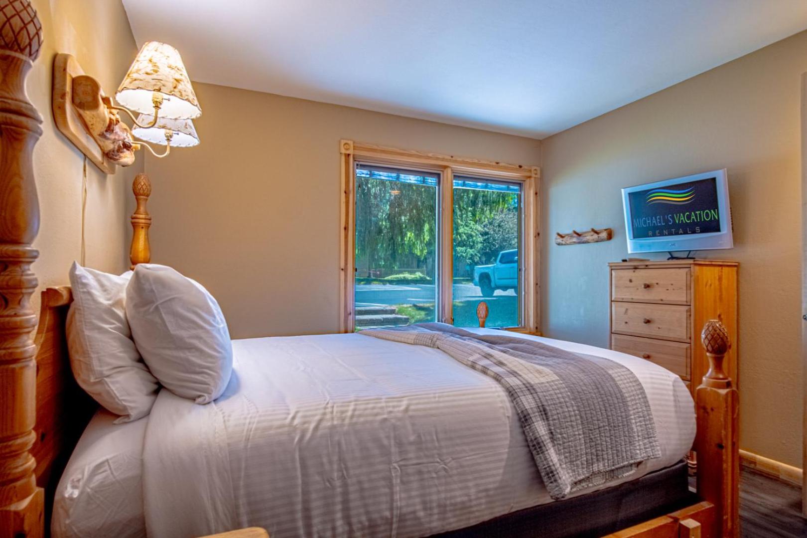 SV113 - Walk to Lifts & Town - Hot Tub & Pool