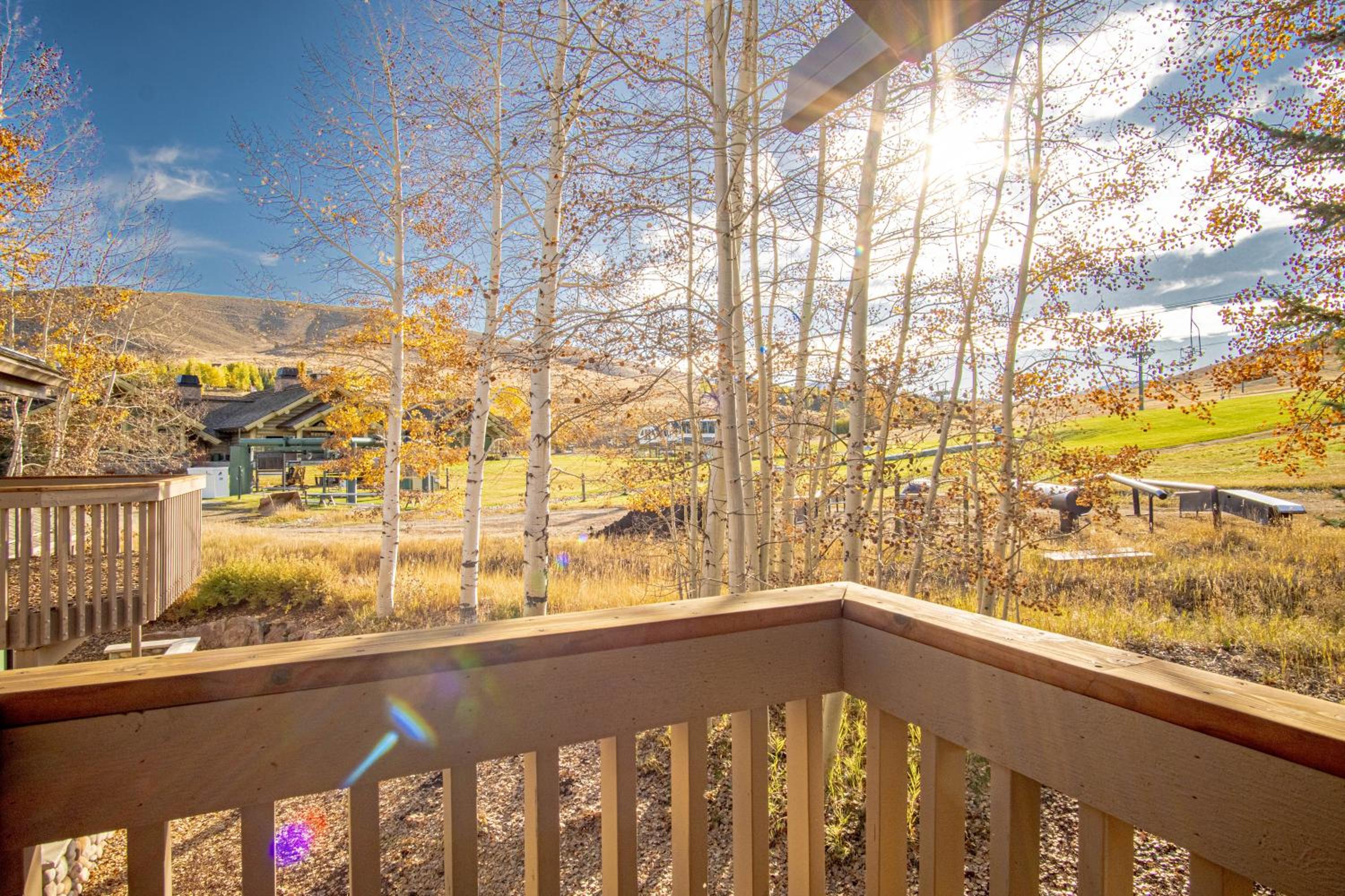 Snow Creek 1554 - Ski-in/Ski-out + Pool & Hot Tub
