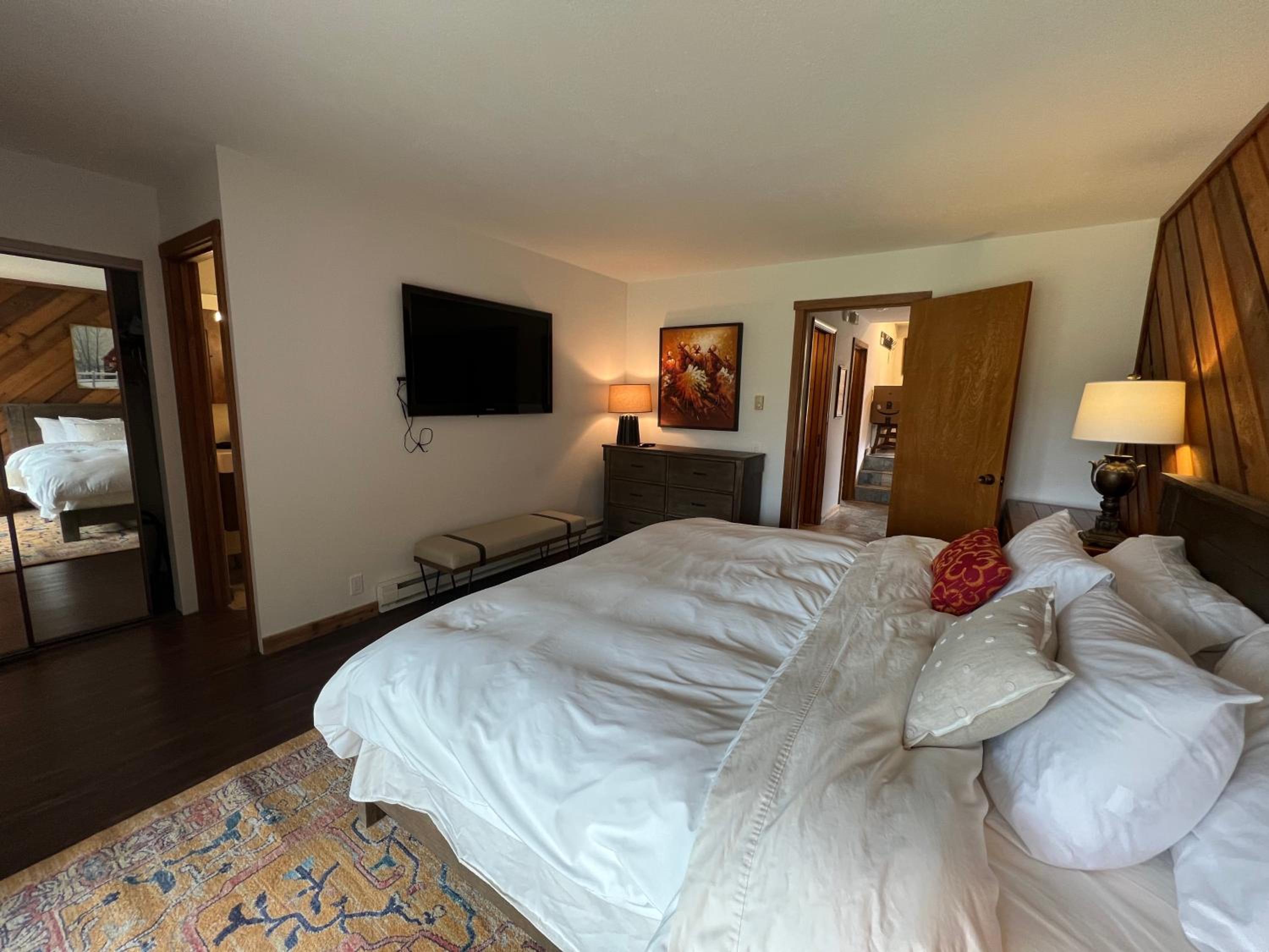 Ridge Condo - Modern Luxury Condo w/Resort Amenities