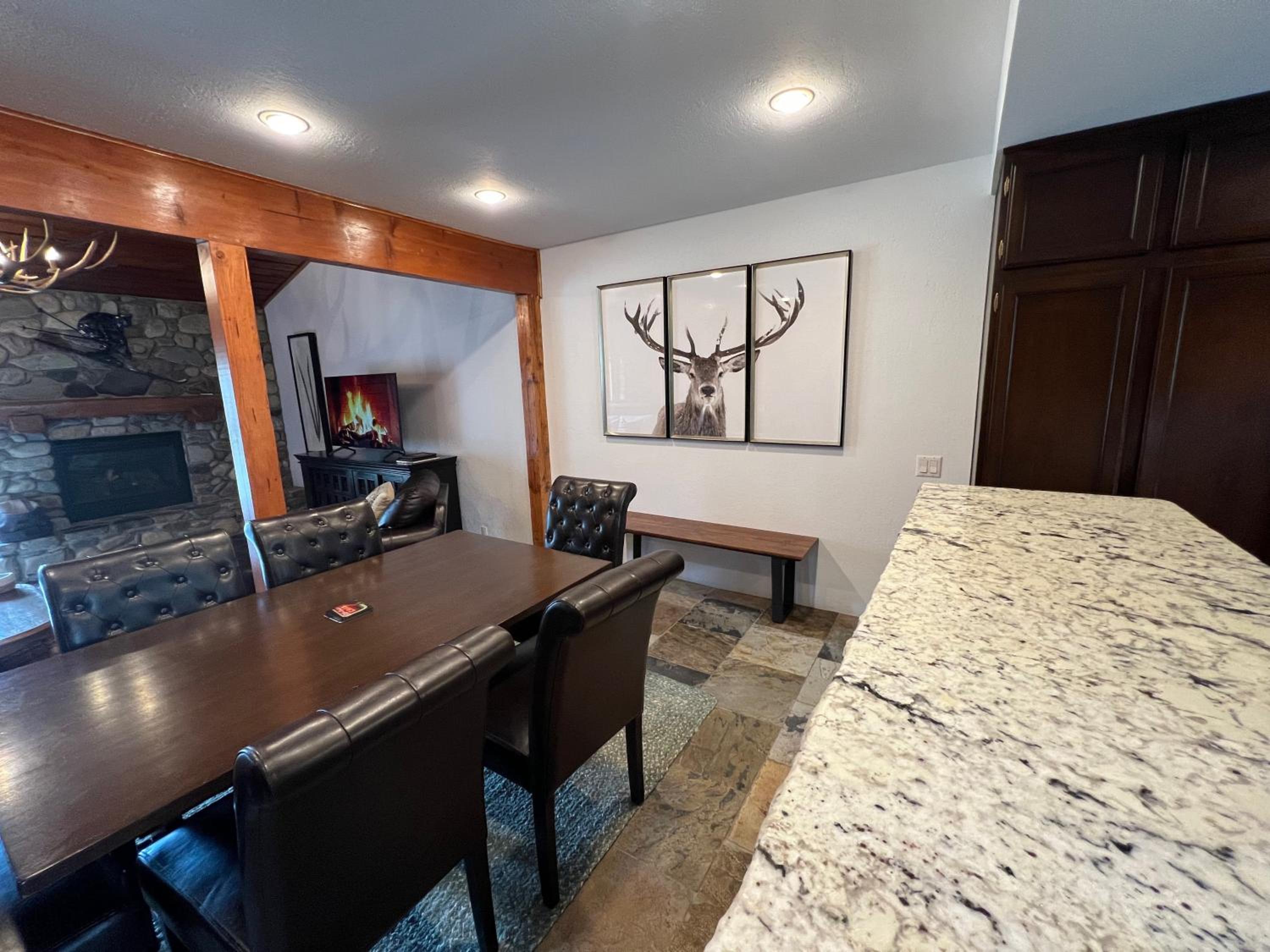 Ridge Condo - Modern Luxury Condo w/Resort Amenities