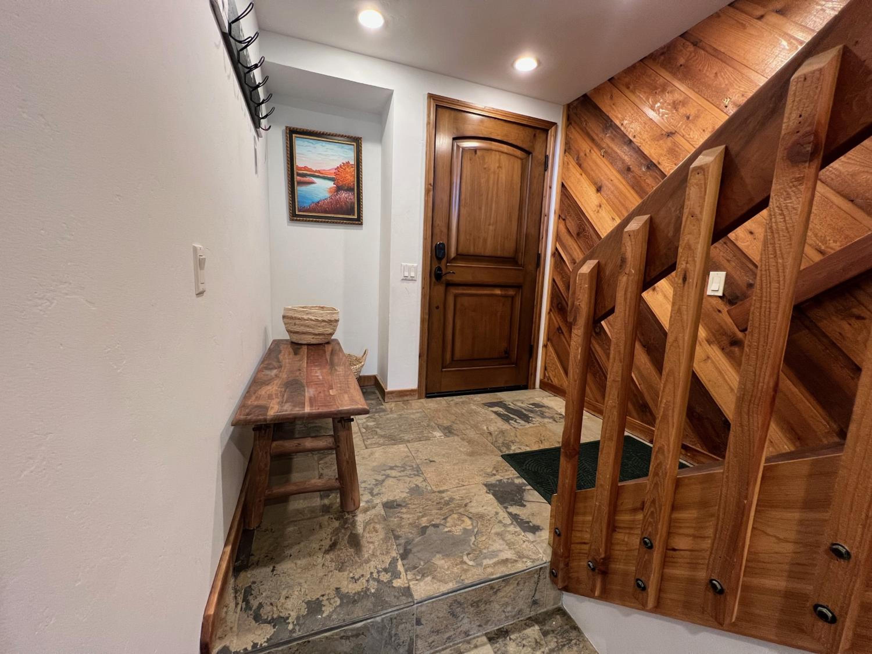 Ridge Condo - Modern Luxury Condo w/Resort Amenities
