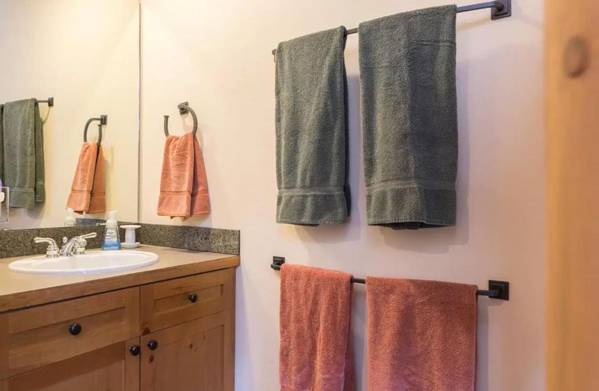 The Fields - 110 is a Cozy Mountain Condo with Access to Everything - Community Hot Tub