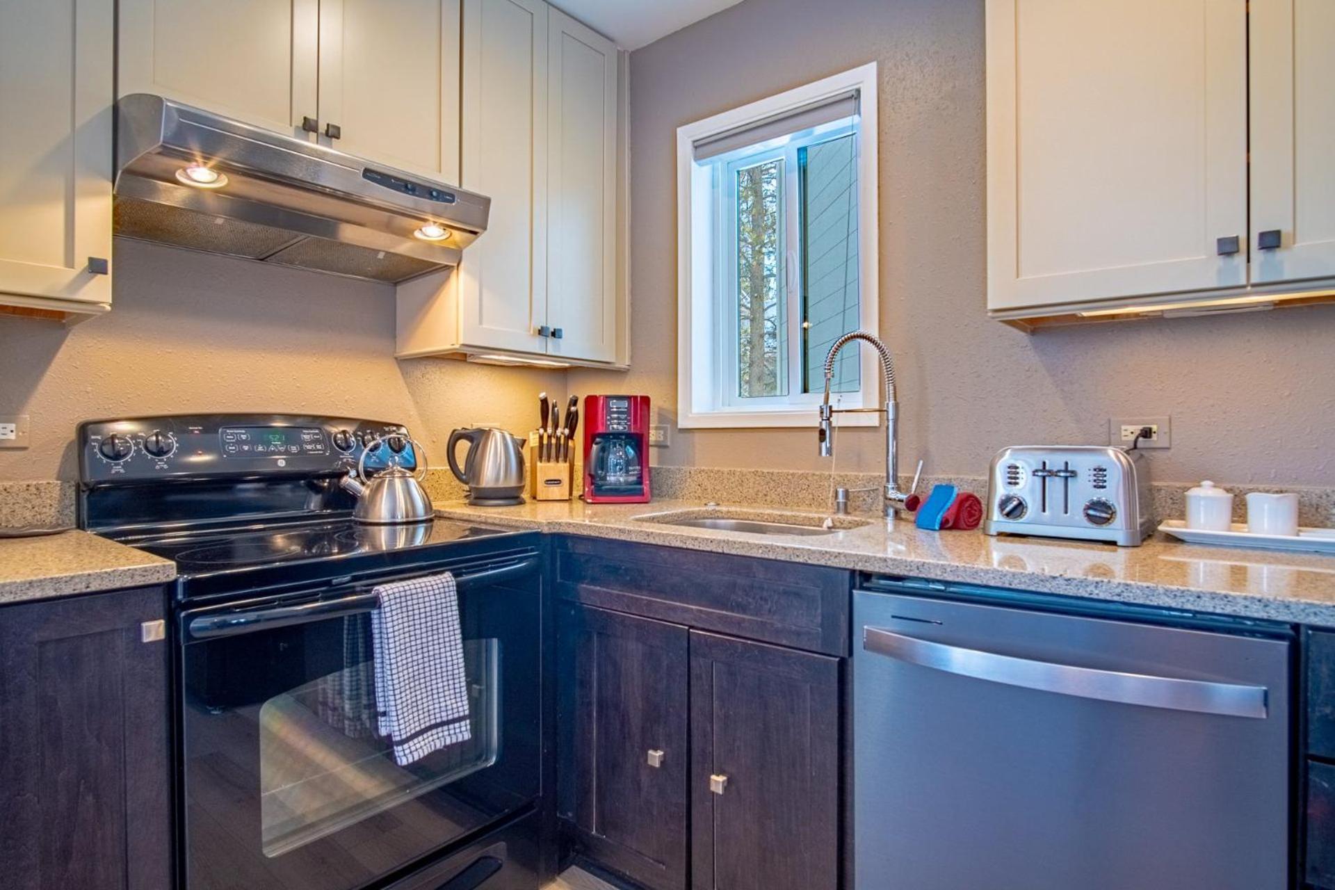 Indian Springs Oasis - Near Ski Slopes & Resort Amenities