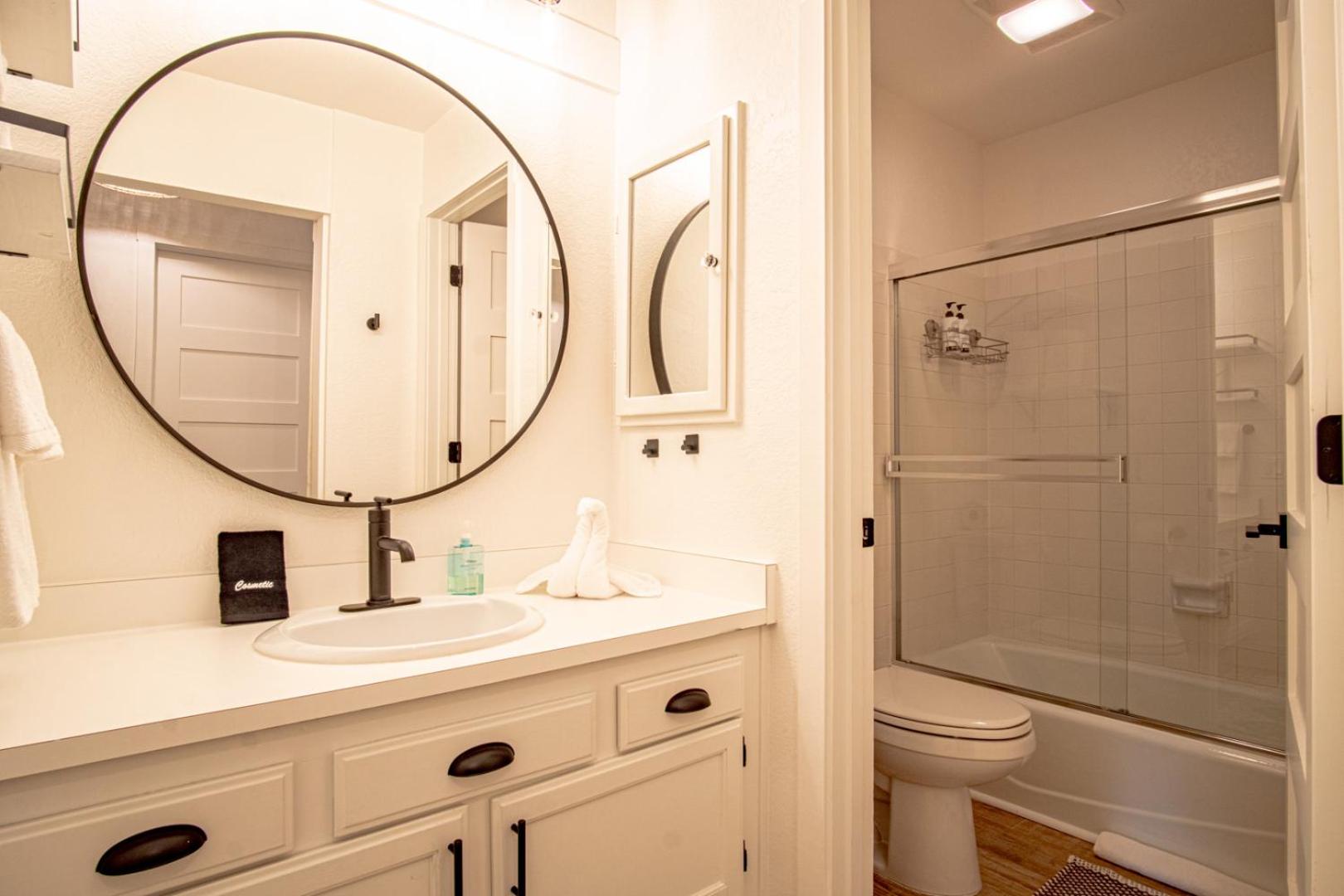 Sunburst 33 - 3BD + Loft + Resort Amenities