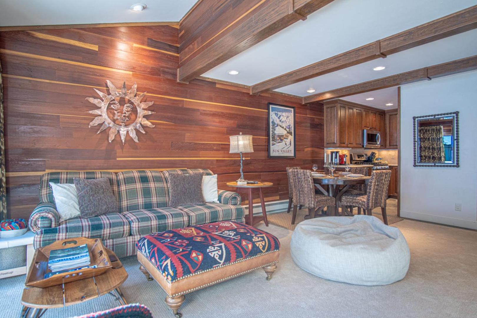Ski-in/Ski-out to Baldy + Outdoor Pool