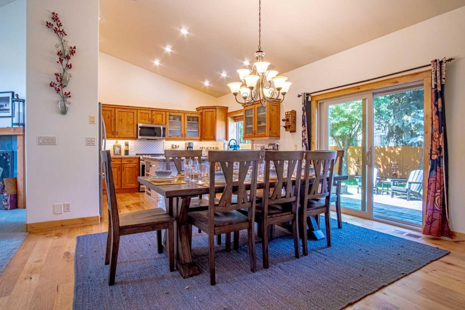 Cranbrook Cottage - Family Home + Hot Tub + Pool Table