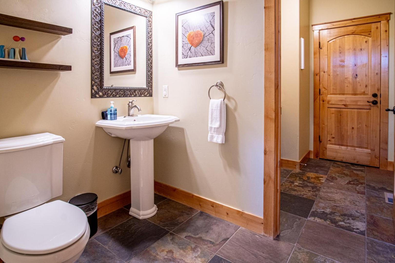 Cranbrook Cottage - Family Home + Hot Tub + Pool Table