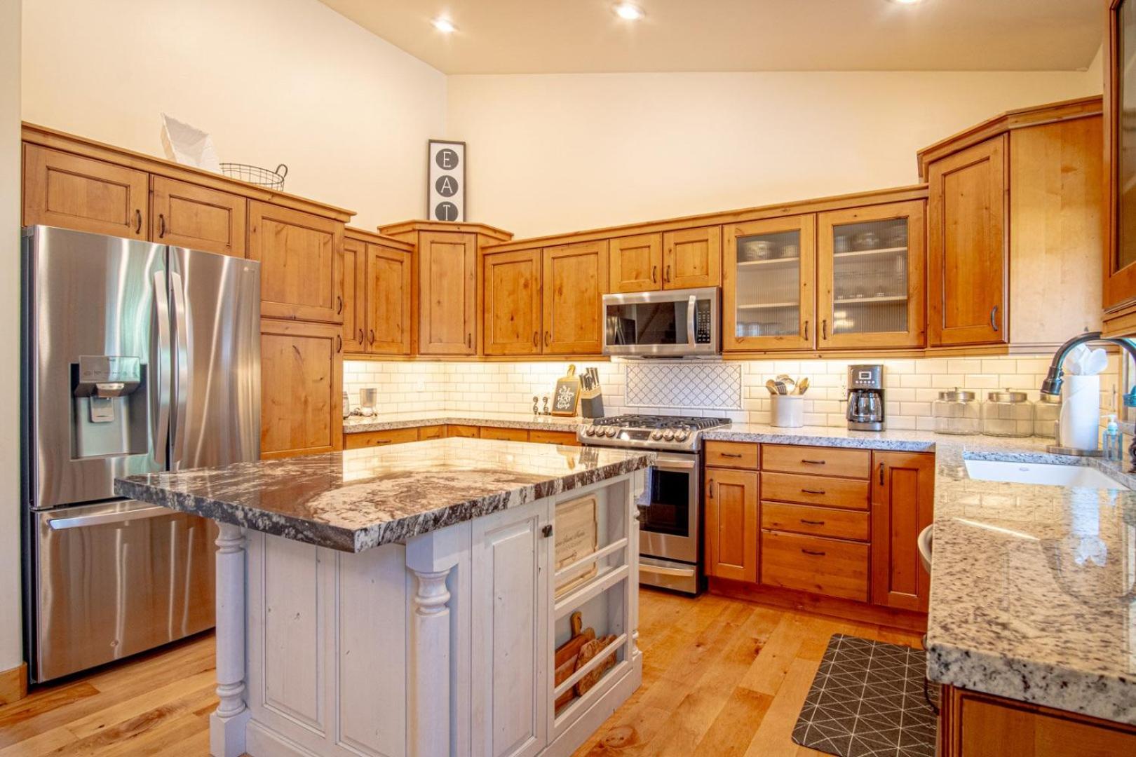 Cranbrook Cottage - Family Home + Hot Tub + Pool Table