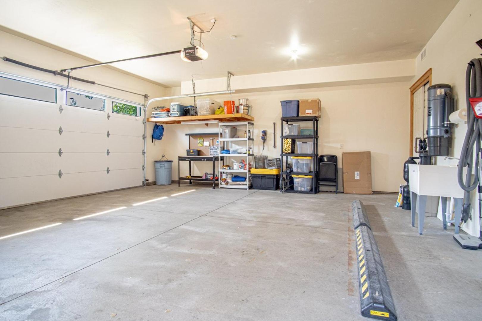 Cranbrook Cottage - Family Home + Hot Tub + Pool Table