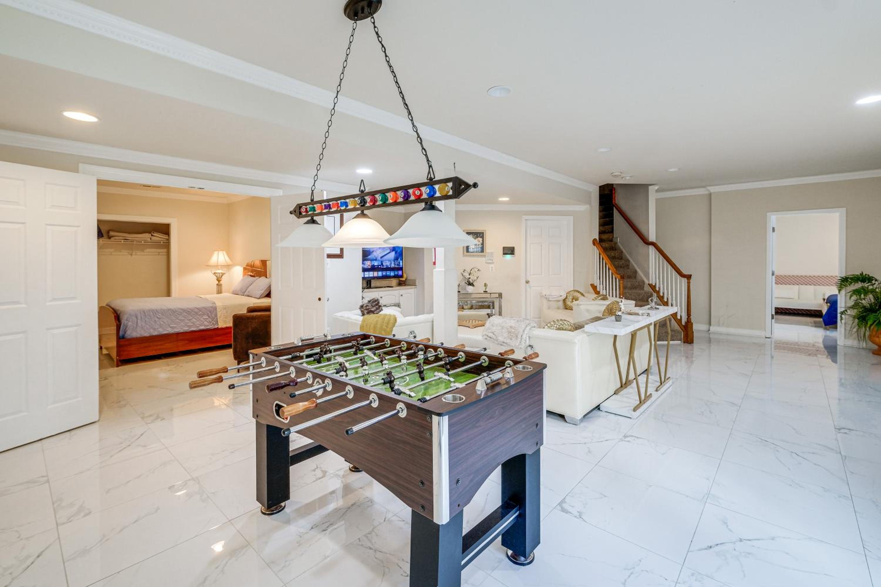 Family-Friendly Home with Foosball in Silver Spring!