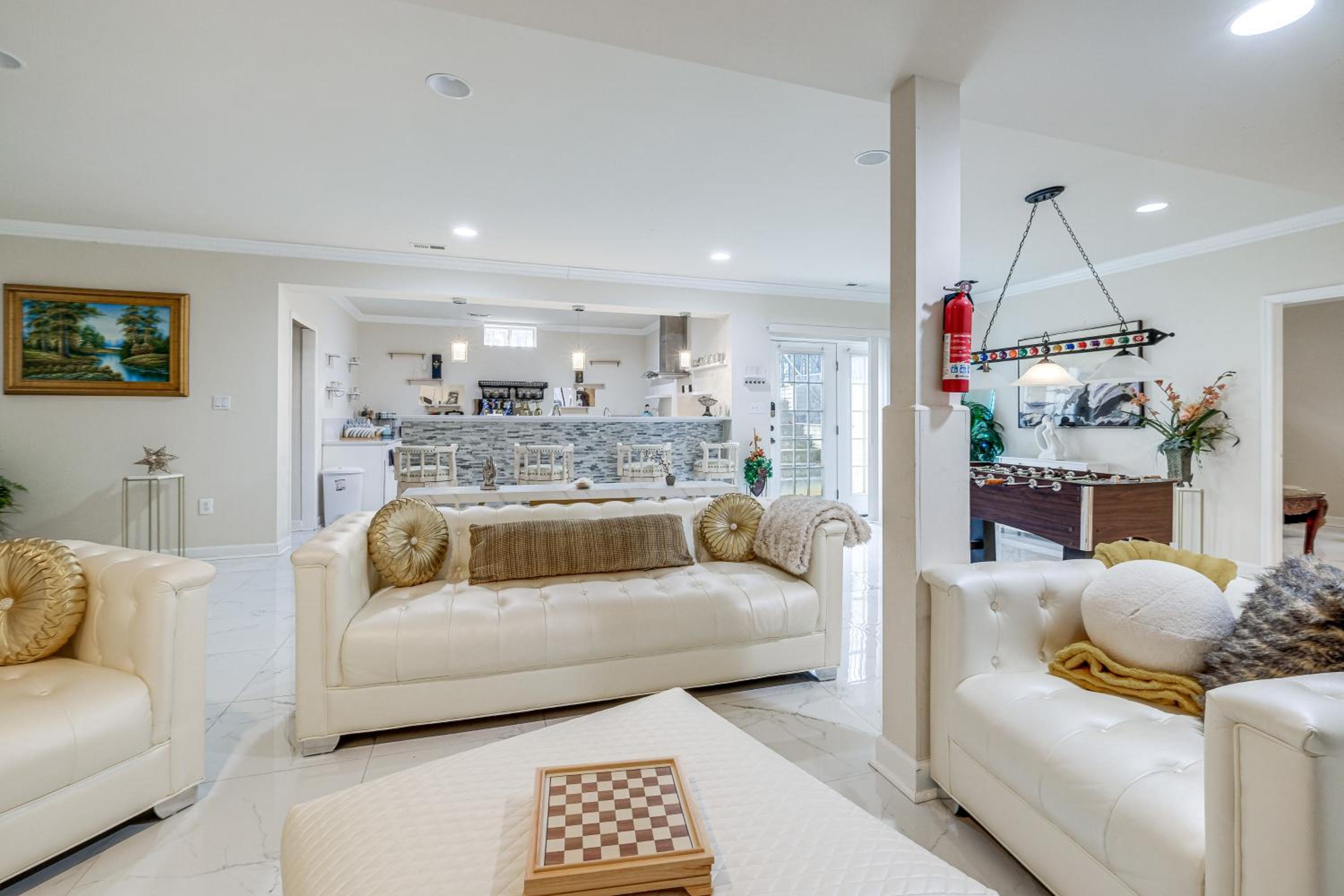 Family-Friendly Home with Foosball in Silver Spring!