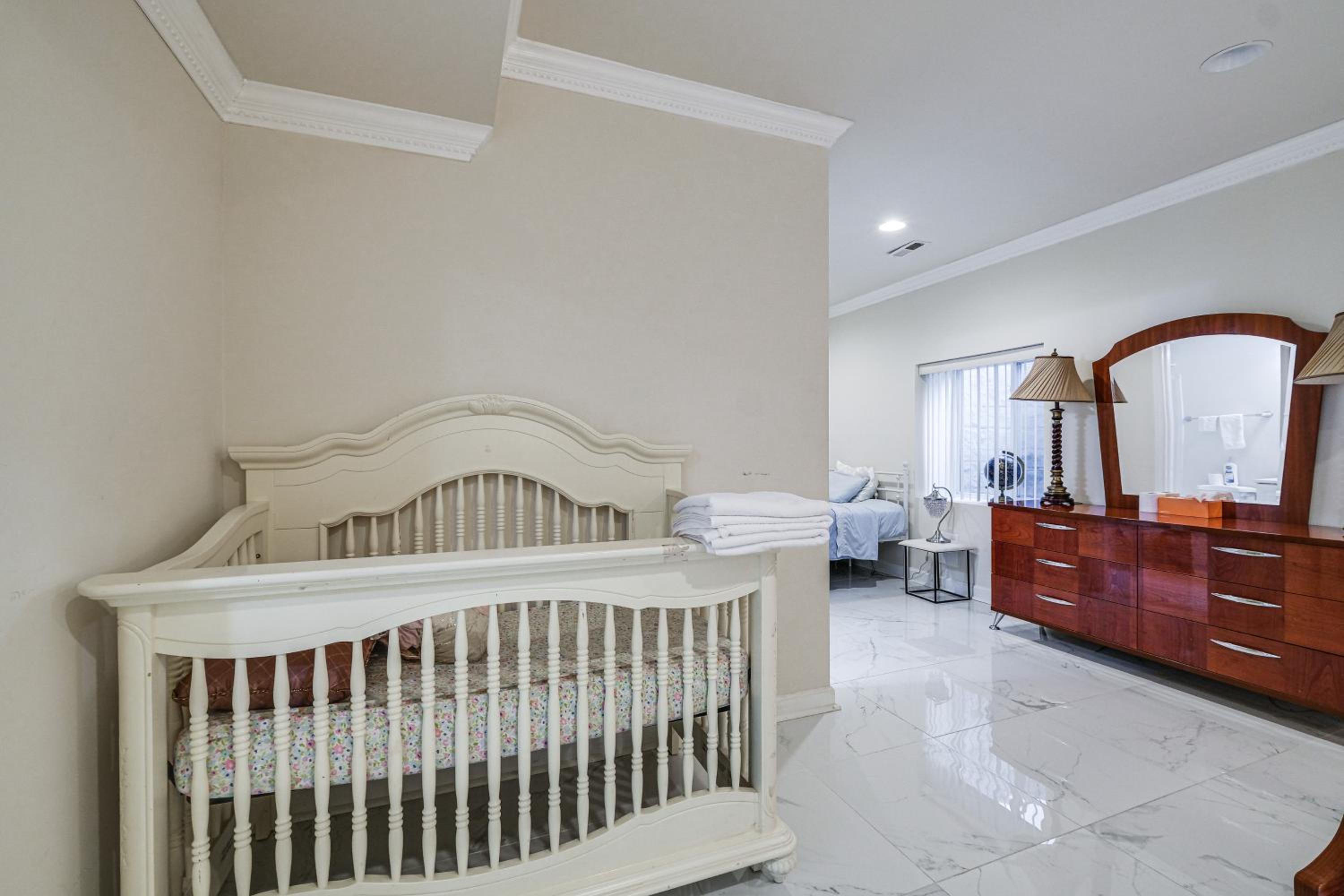 Family-Friendly Home with Foosball in Silver Spring!
