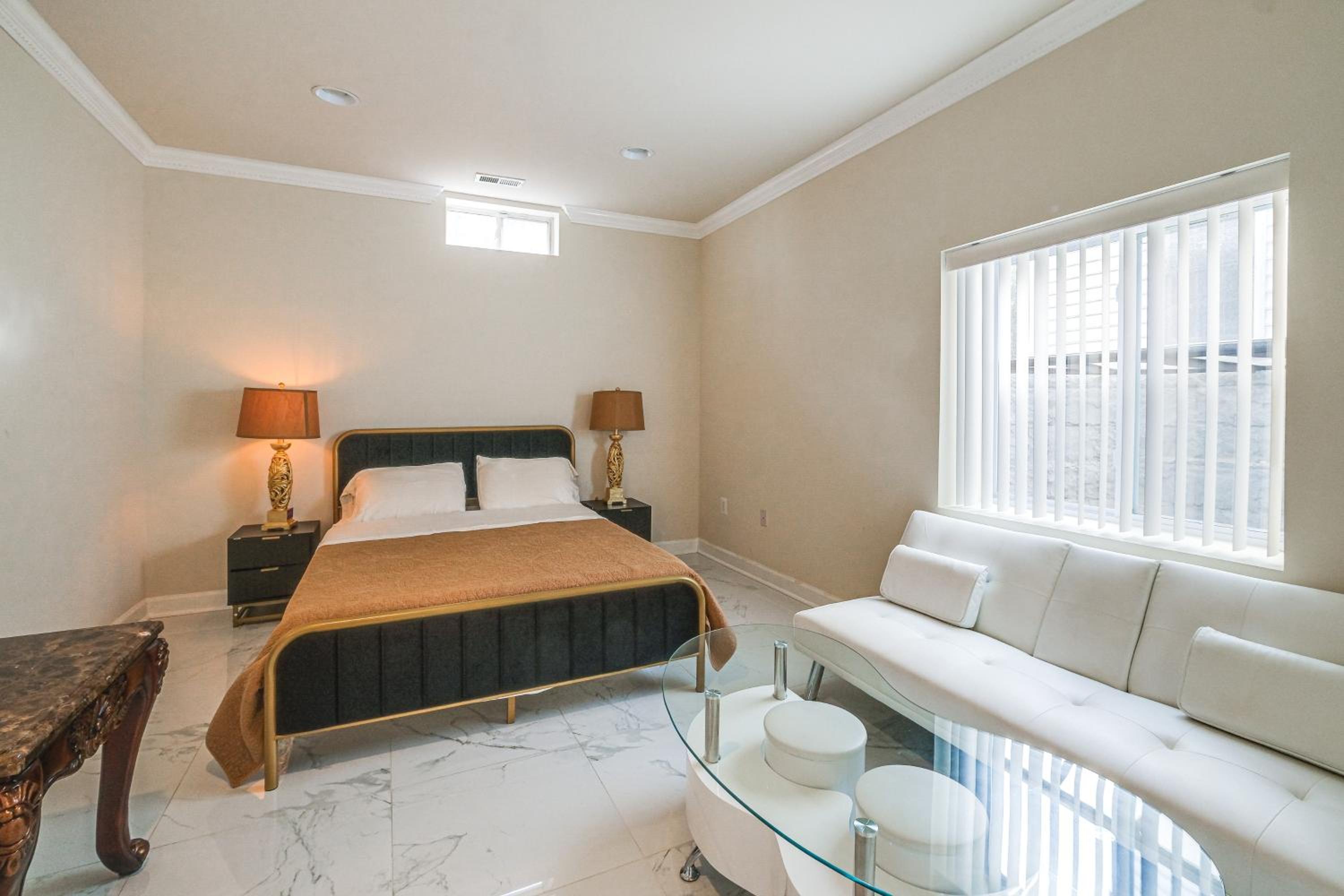 Family-Friendly Home with Foosball in Silver Spring!