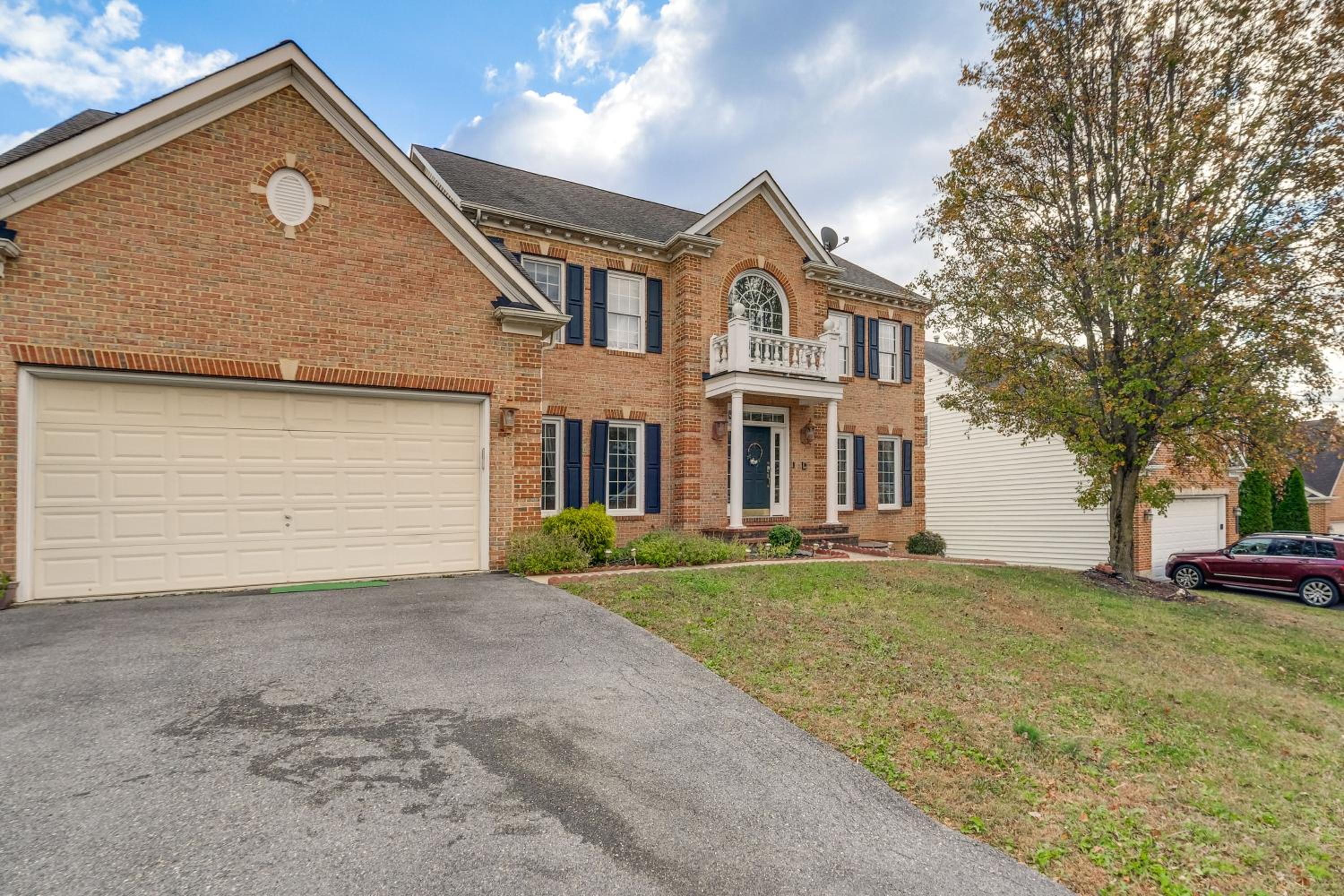 Family-Friendly Home with Foosball in Silver Spring!