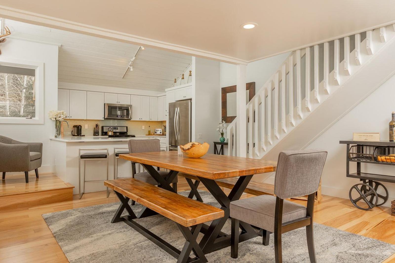 Sunburst in Sun Valley! Modern Family Getaway in Elkhorn