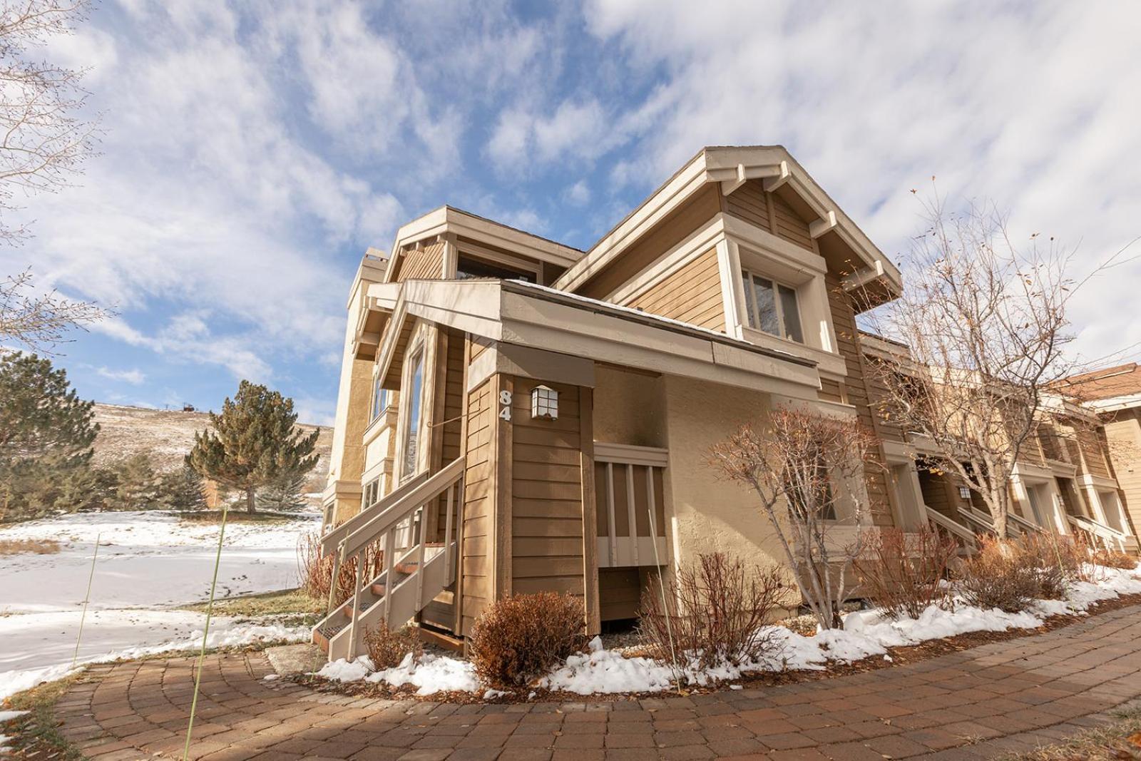 Sunburst in Sun Valley! Modern Family Getaway in Elkhorn