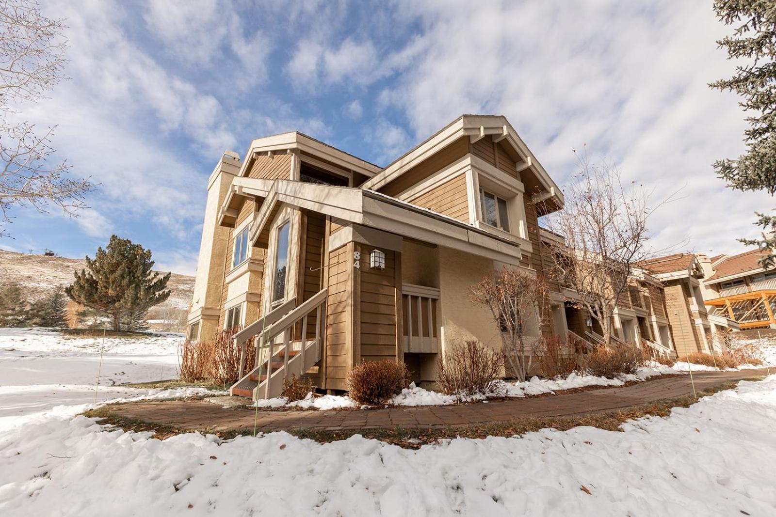 Sunburst in Sun Valley! Modern Family Getaway in Elkhorn
