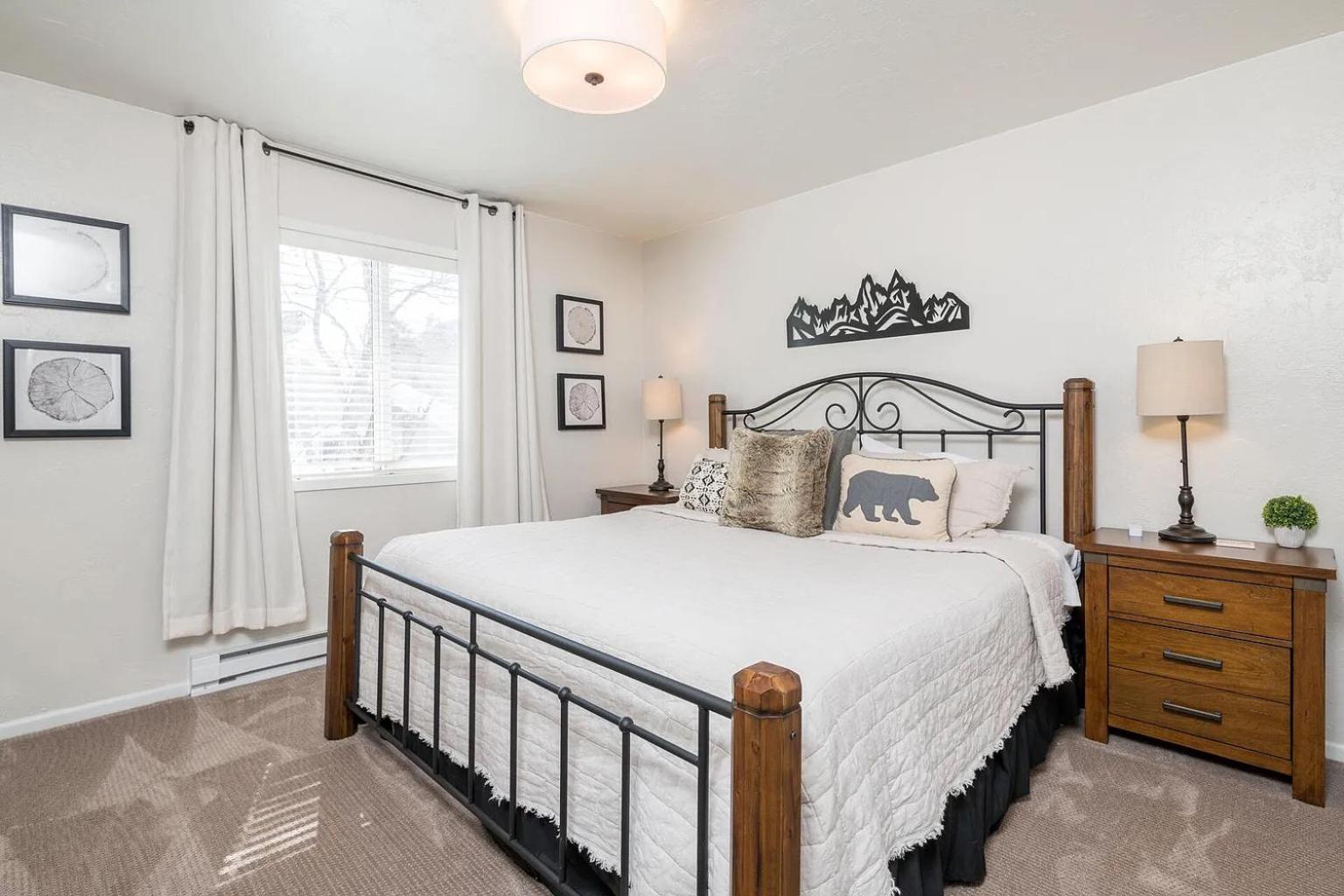 3BD Downtown Ketchum Condo - Near Town & Ski Lifts