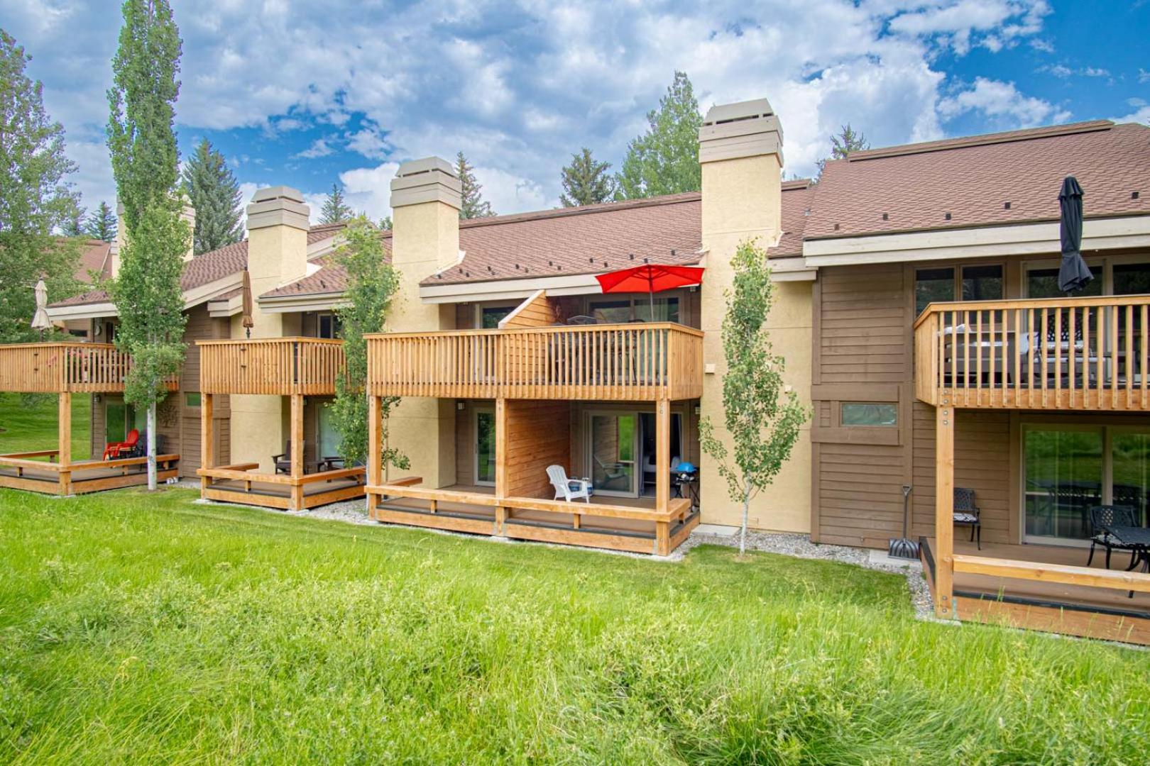 Sunburst in Sun Valley! Modern Family Getaway in Elkhorn