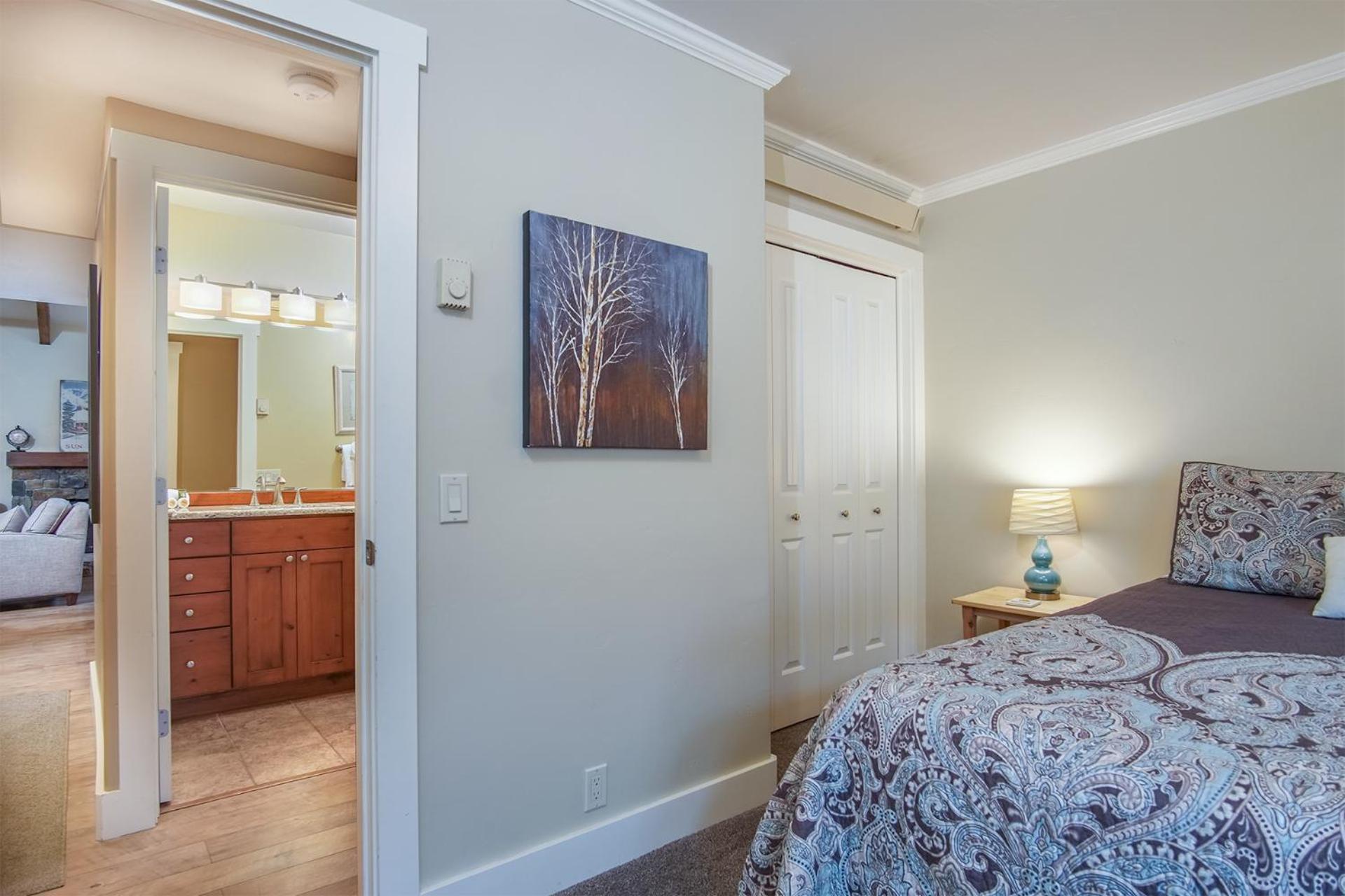 SV140 - Walk to Lifts & Town - Hot Tub & Pool