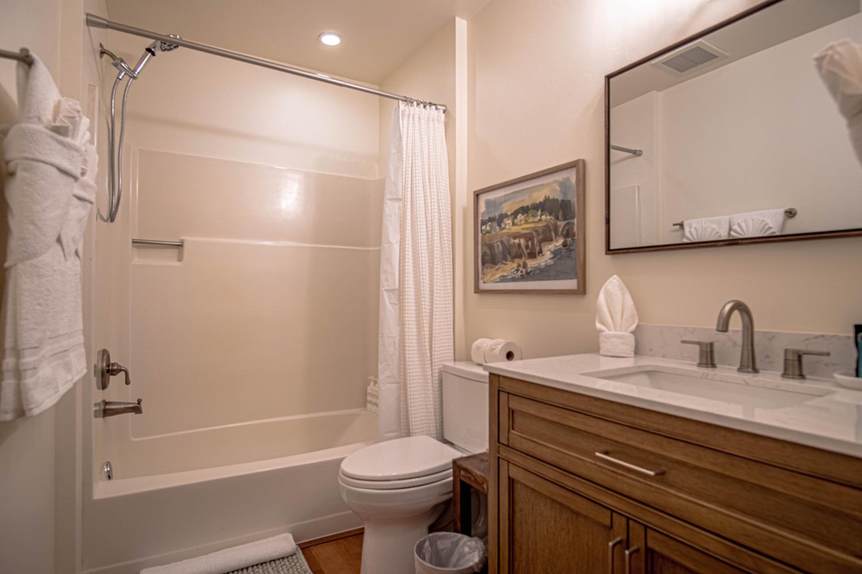 2BD, 2BA Ketchum Condo – Newly Remodeled & Central