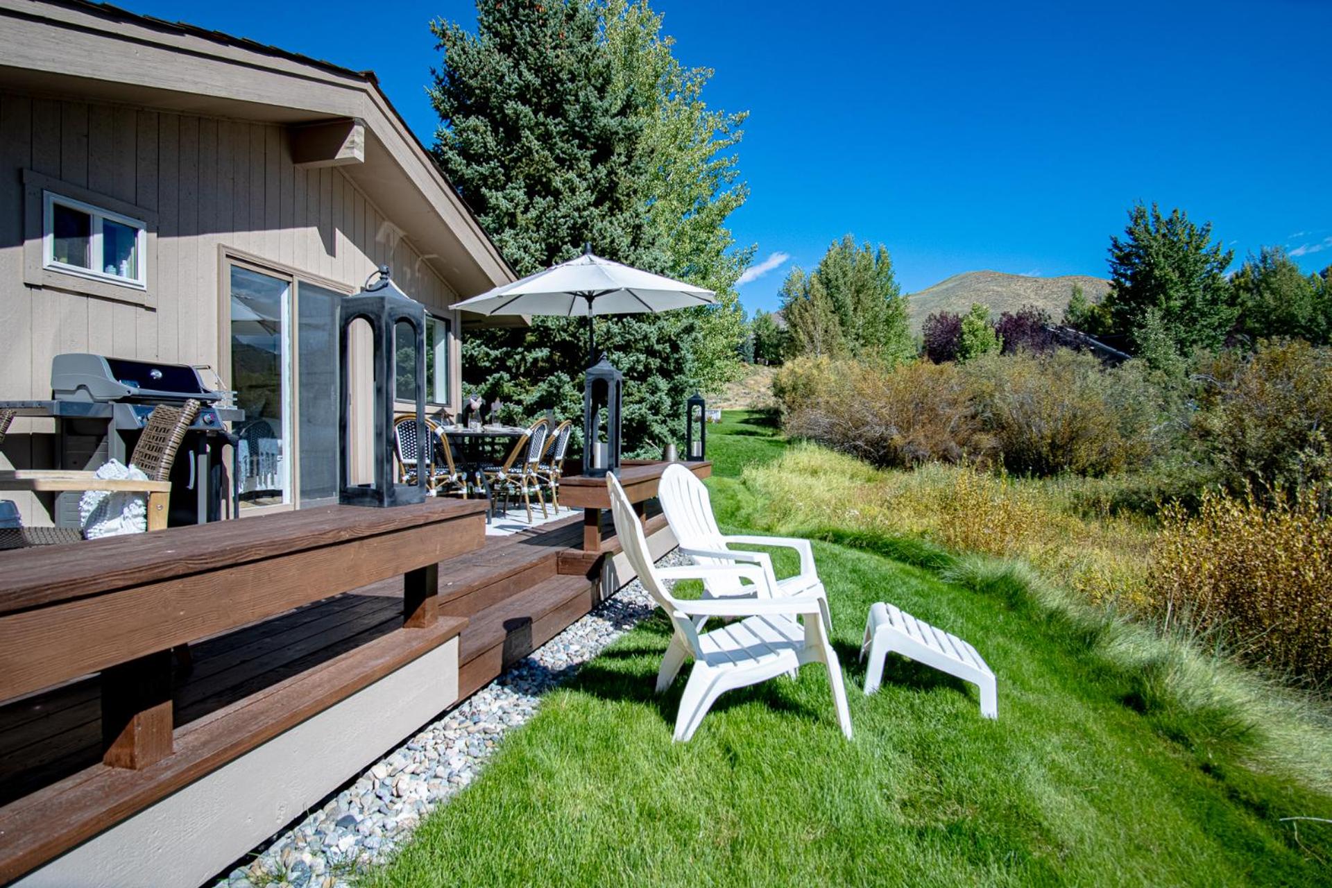 3BD-3BA Ski Chalet - Views + Resort Amenities!