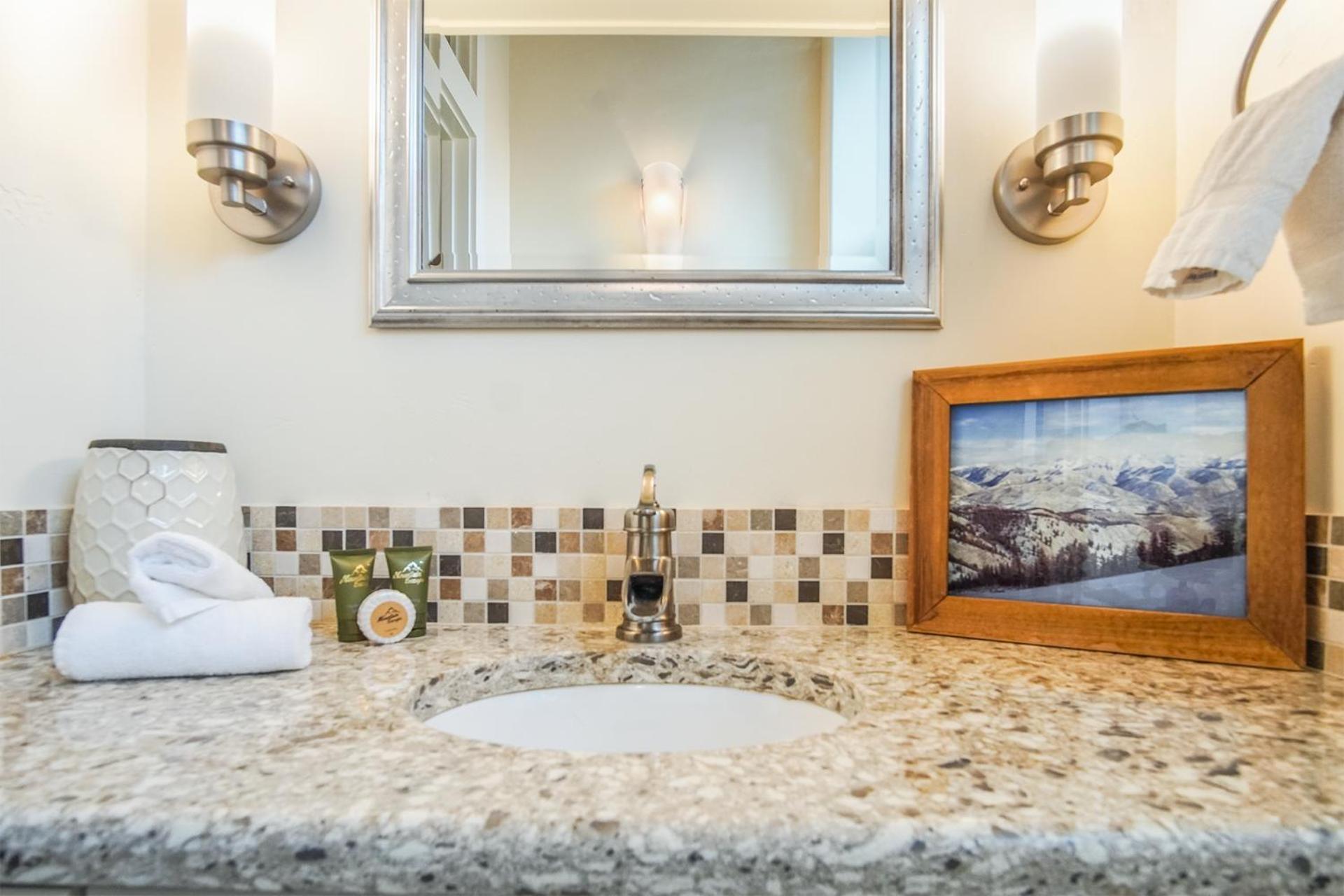 SV140 - Walk to Lifts & Town - Hot Tub & Pool