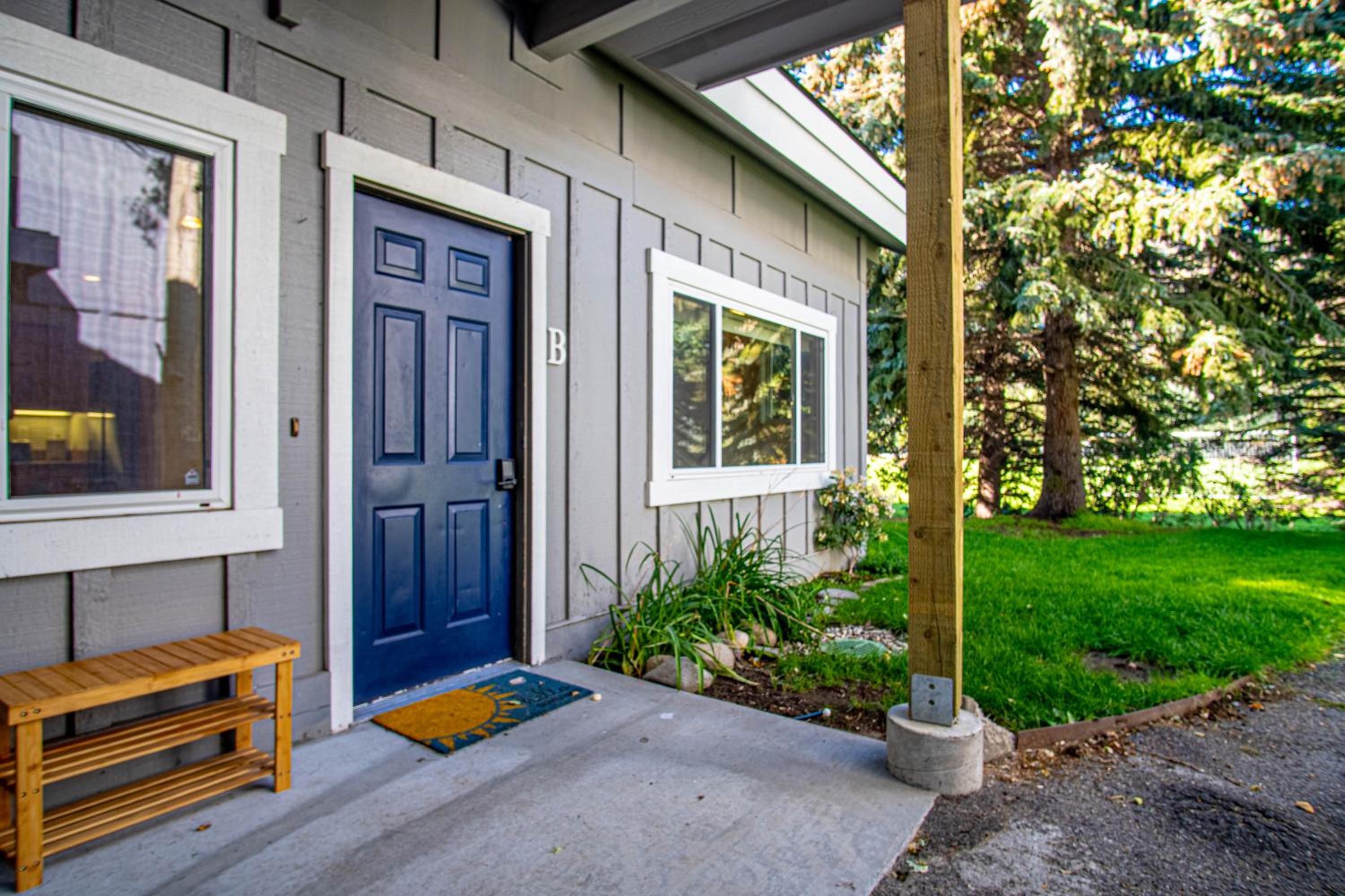 2BD, 2BA Ketchum Condo – Newly Remodeled & Central