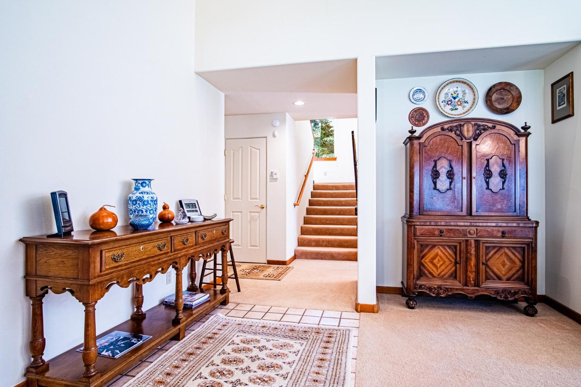 Sunflower Lane - 4BD Sun Valley Retreat + Resort Amenities
