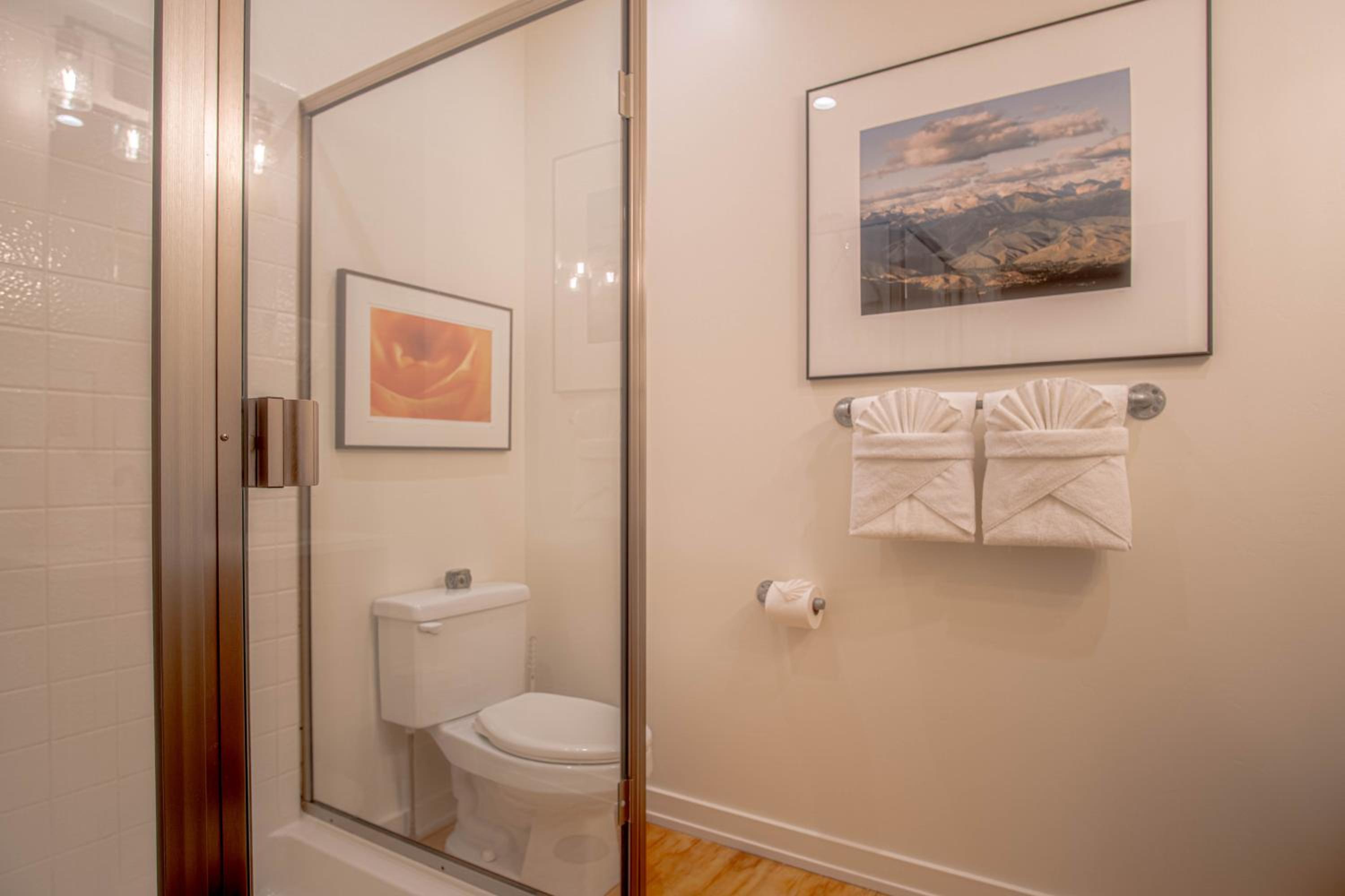 2BD, 2BA Ketchum Condo – Newly Remodeled & Central