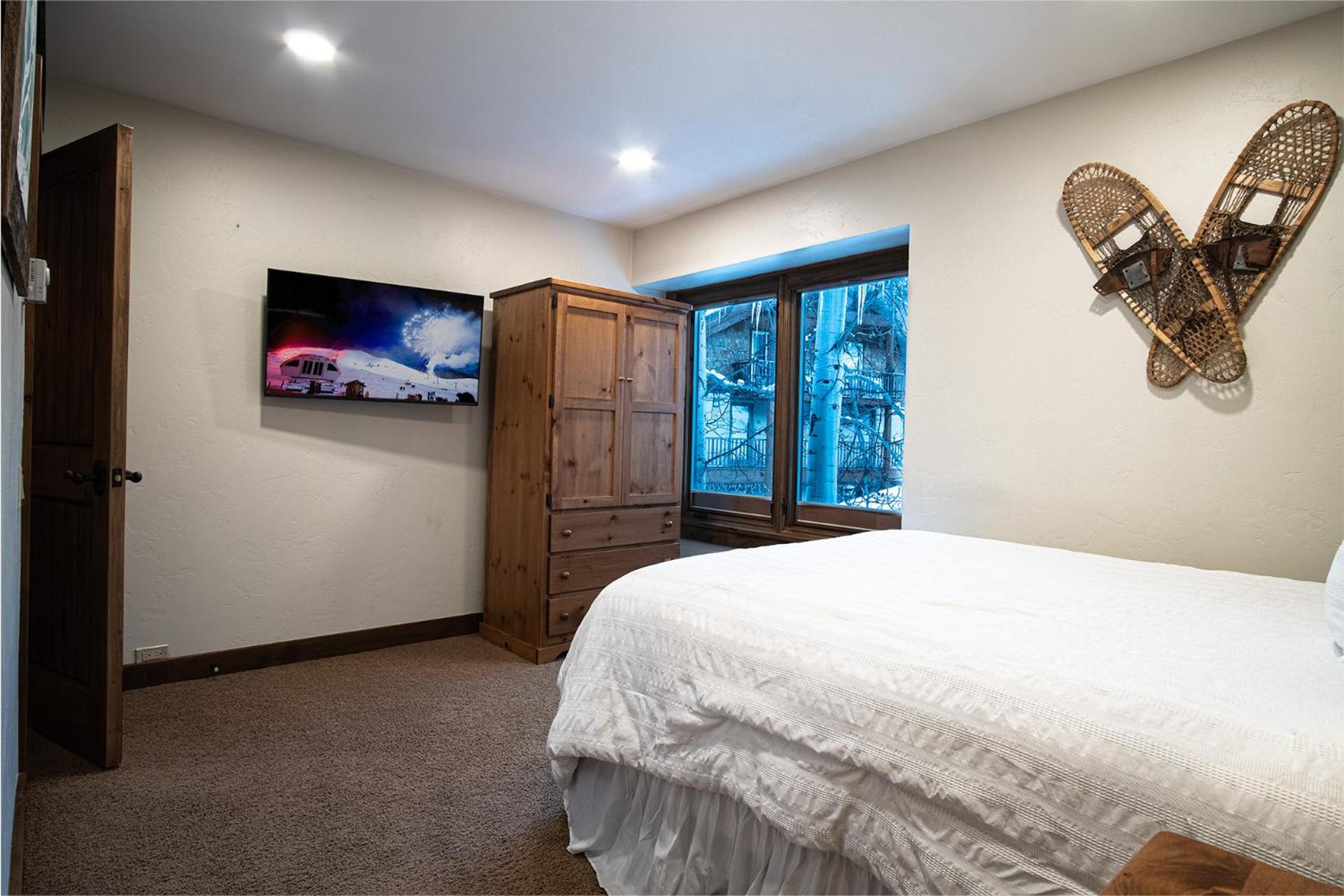 SV154 - Walk to Lifts & Town - Hot Tub & Pool