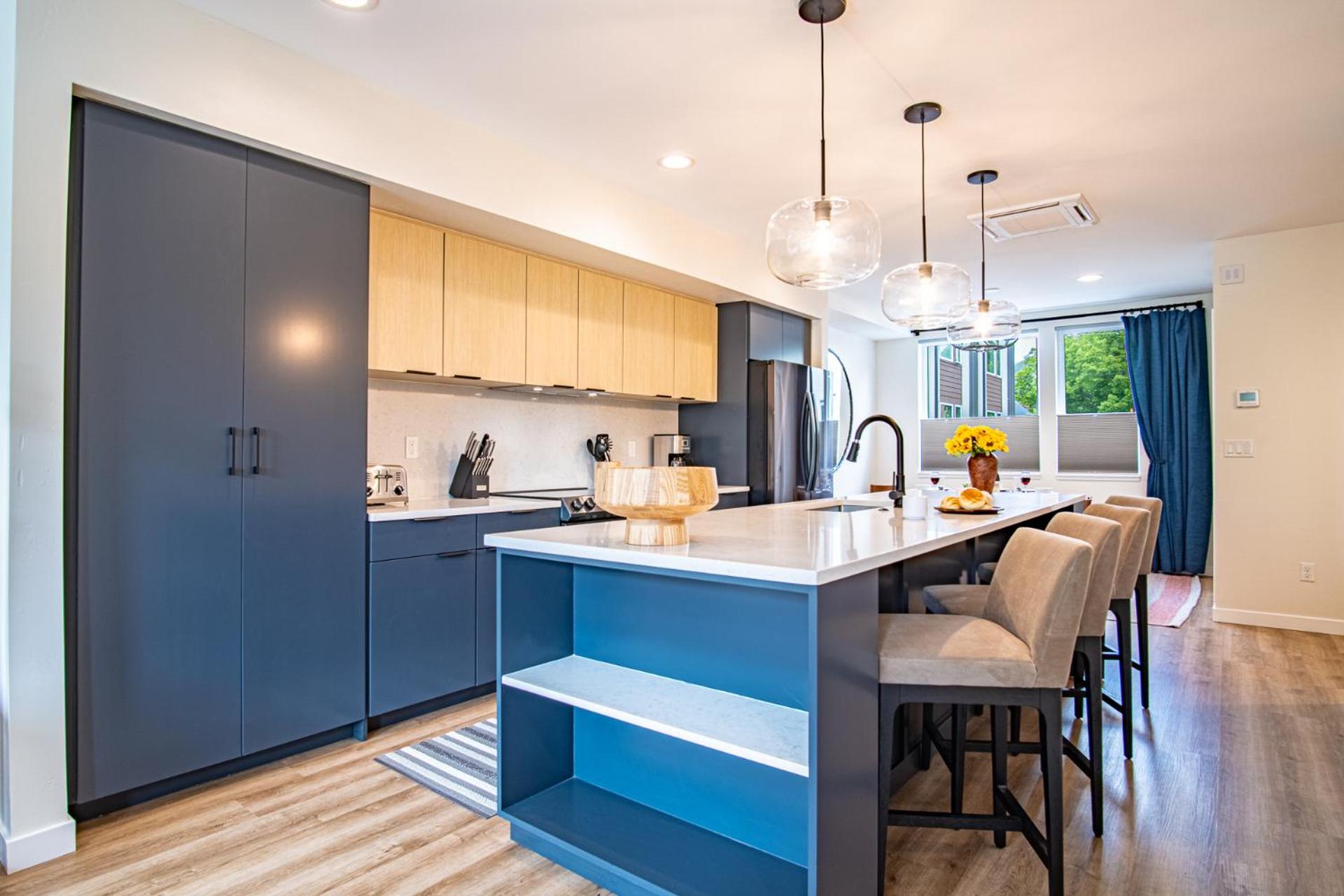 Mountain View Villa - Lux 3BD w/Roof Terrace - Downtown Hailey