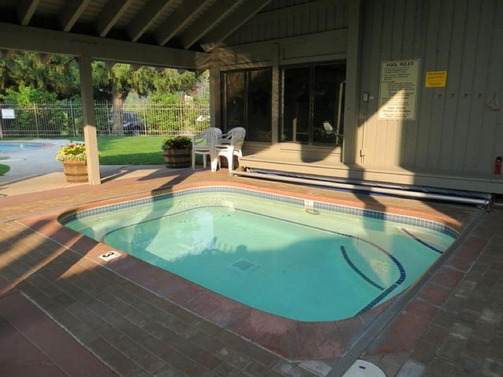 SV120 - Walk to Lifts & Town - Hot Tub & Pool