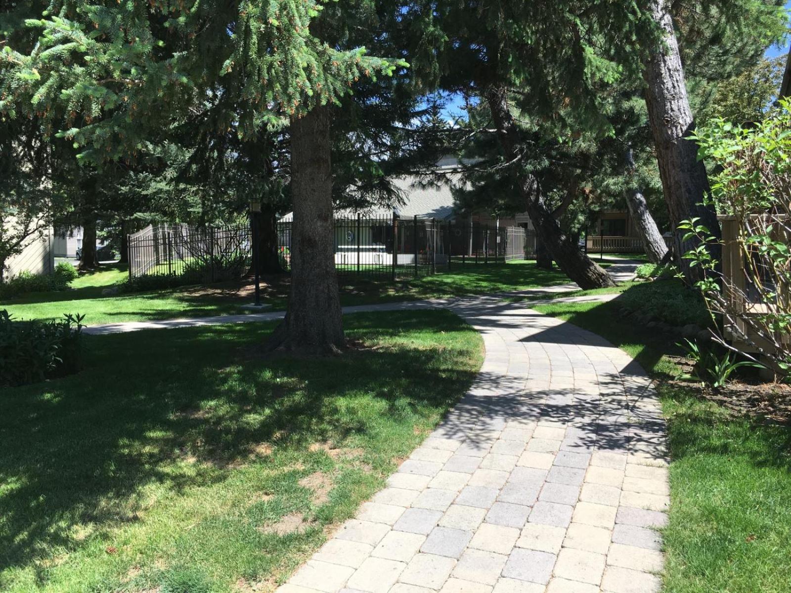 SV155 - Walk to Lifts & Town - Hot Tub & Pool
