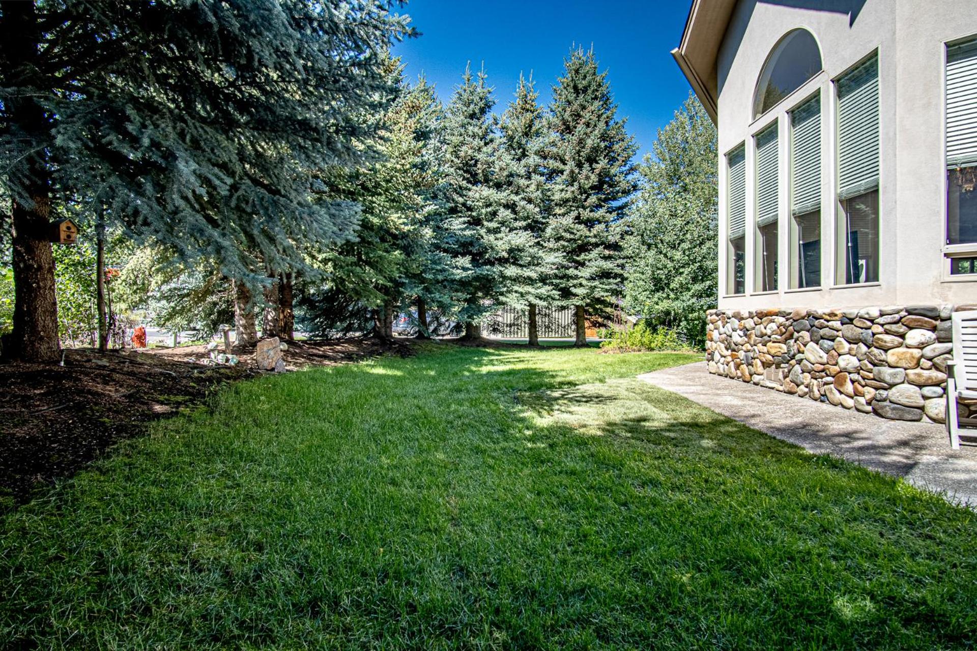 Sunflower Lane - 4BD Sun Valley Retreat + Resort Amenities
