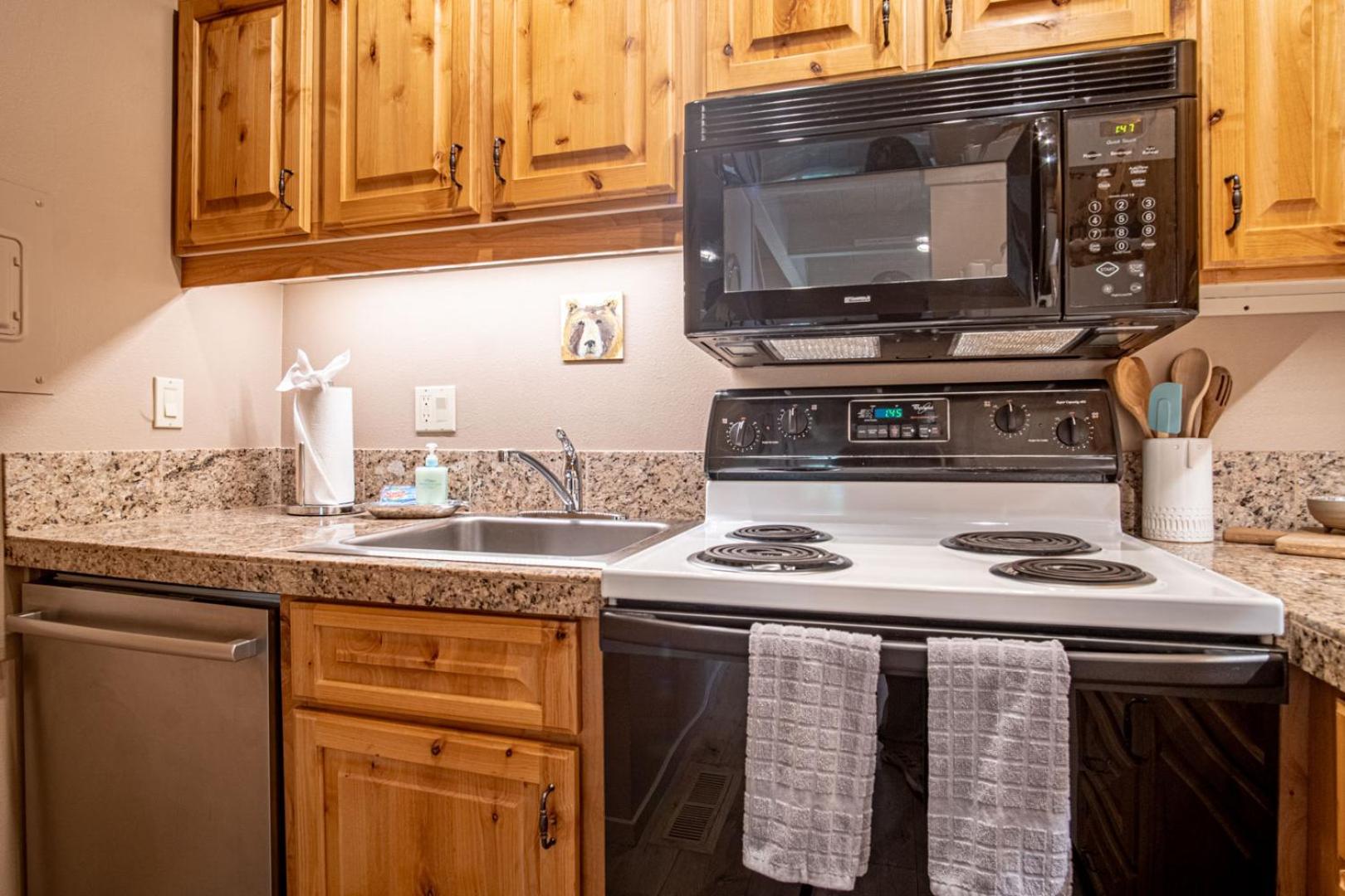Wildwood Cottage at Villager + SV Resort Amenities