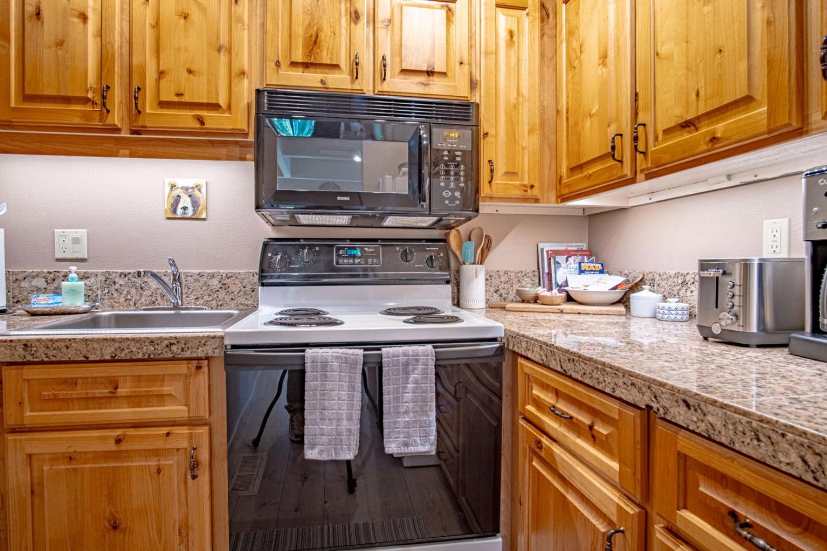 Wildwood Cottage at Villager + SV Resort Amenities
