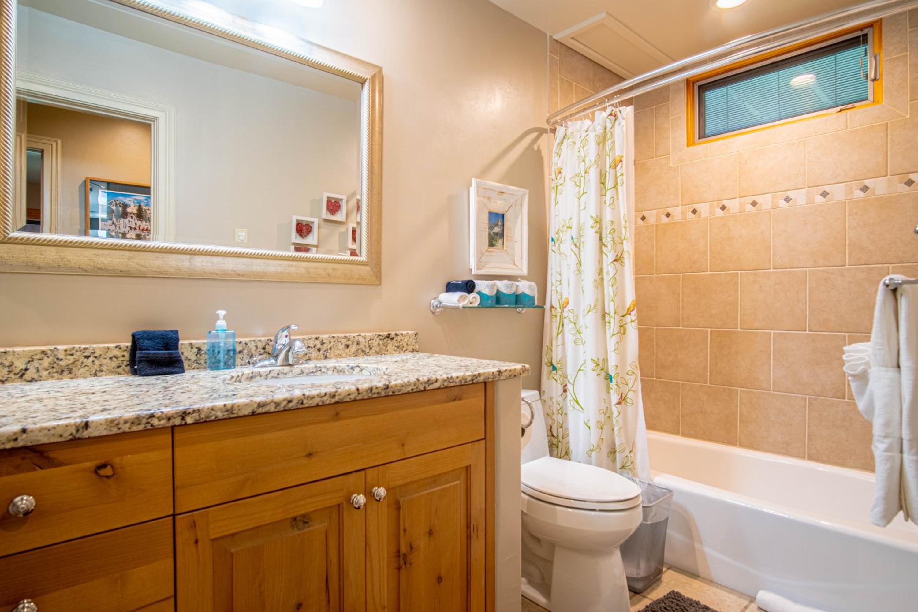 SV155 - Walk to Lifts & Town - Hot Tub & Pool