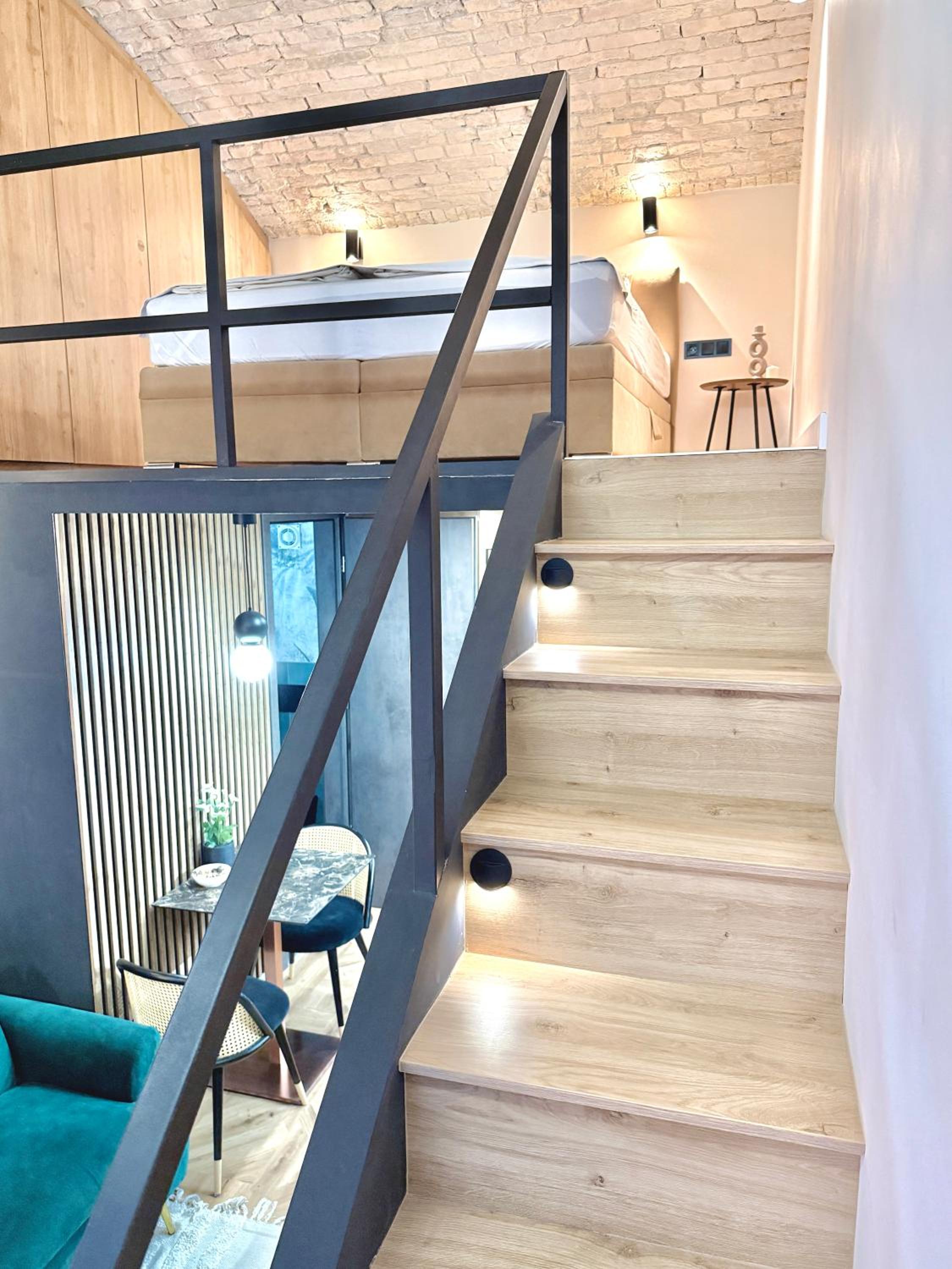 Central Luxe Studio