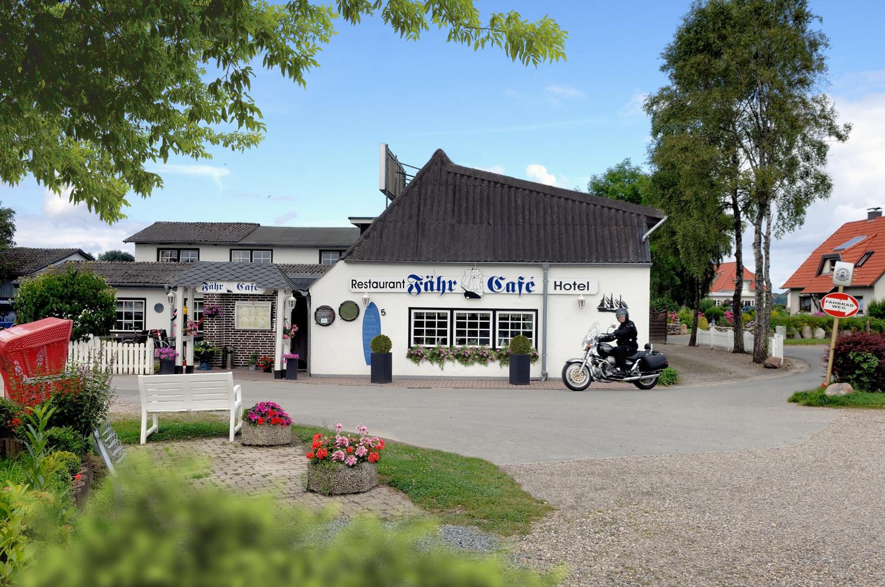 Hotel-Restaurant Faehr-Cafe